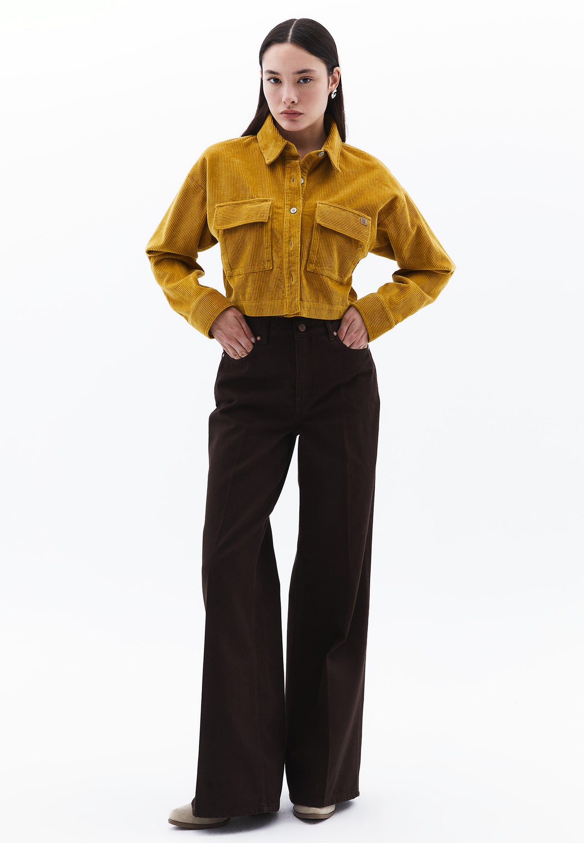 Loose Fit Cropped Shirt - OLIVE OIL