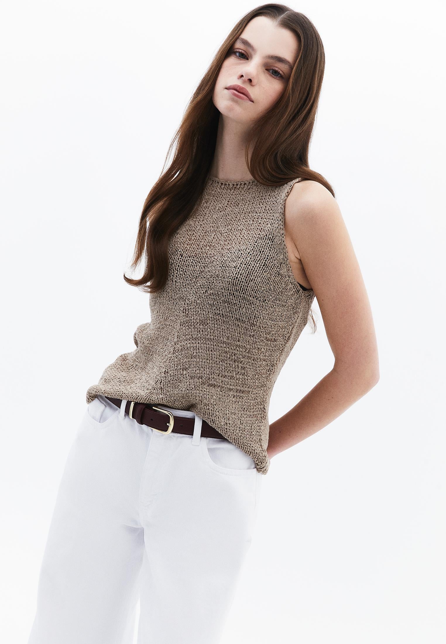 Knitted Vest Boat Neck - OXFORD TAN