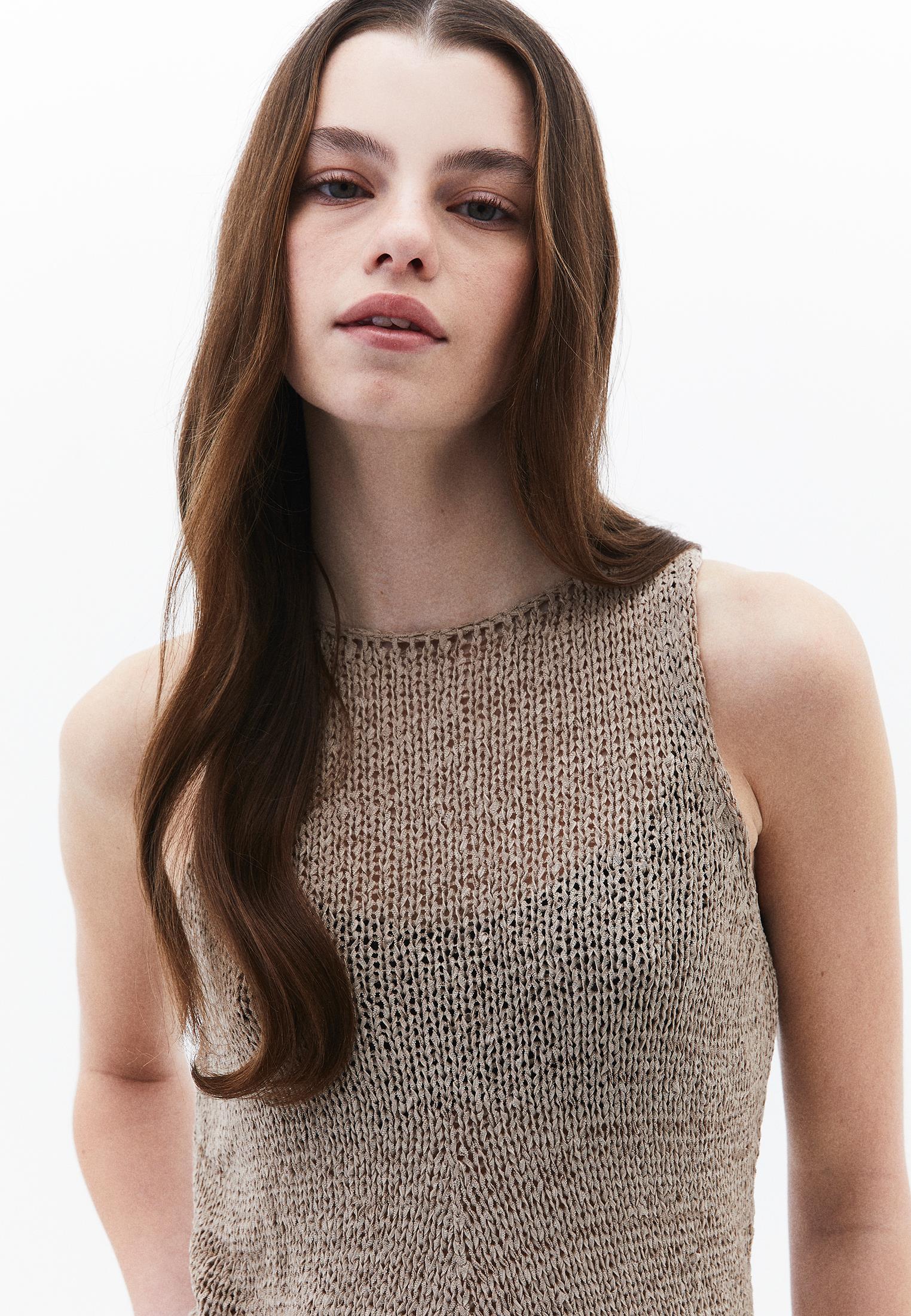 Knitted Vest Boat Neck - OXFORD TAN