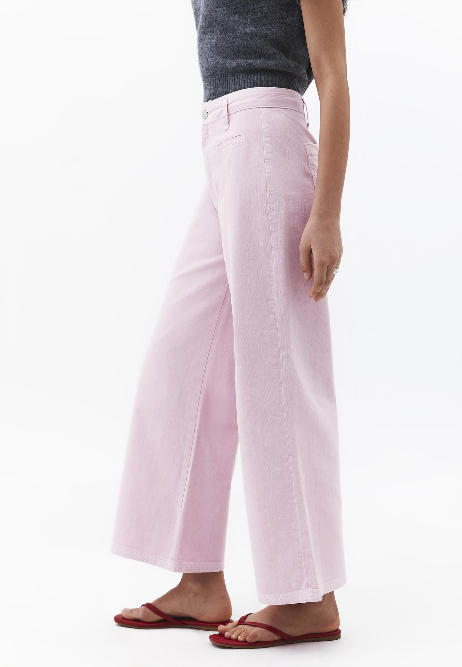 Ultra High Waist Wide Leg Cut Pocket Detailed Cropped Pants - PINK NECTAR