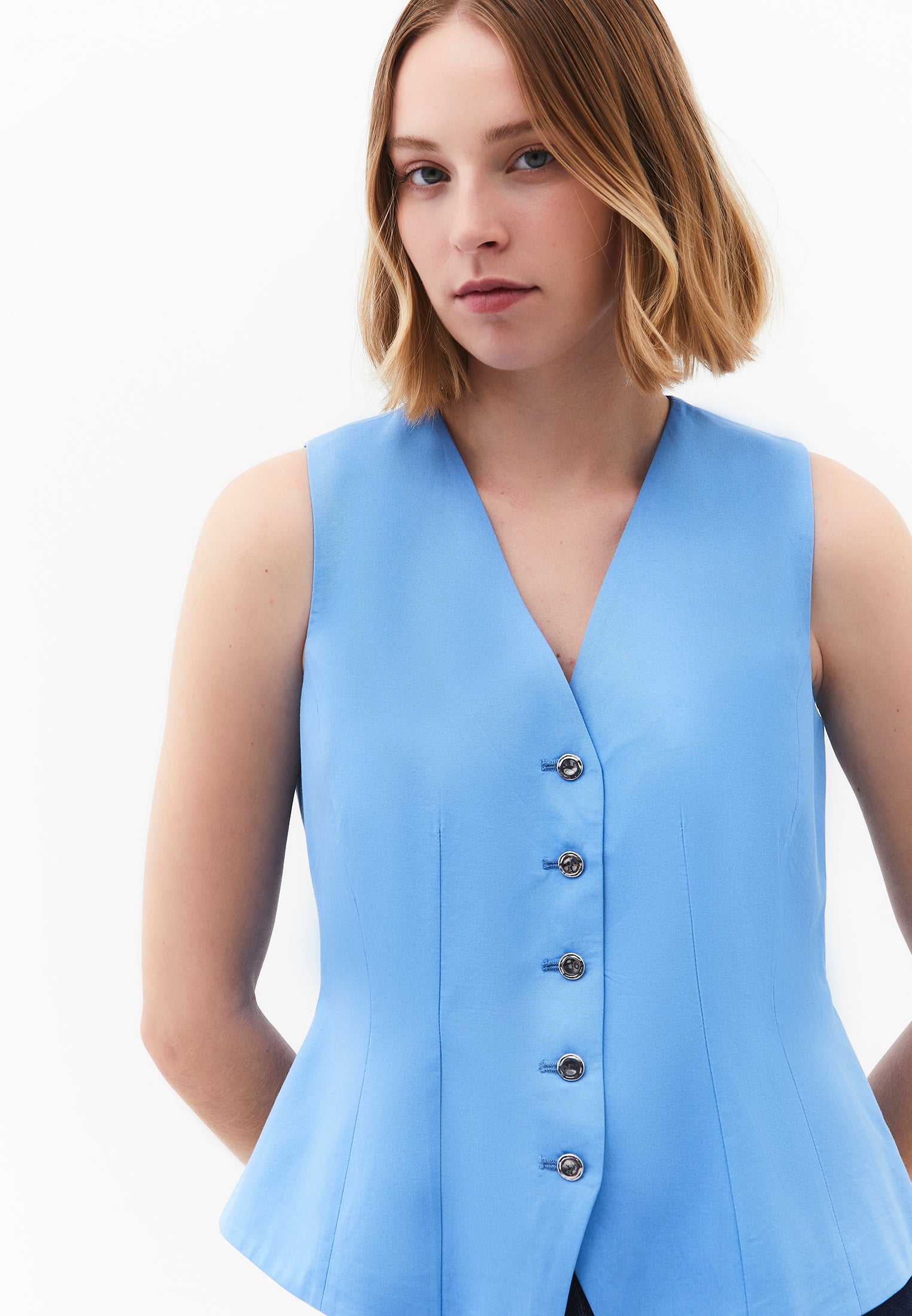 V Neck Button Detailed Sleeveless Vest - PROVENCE
