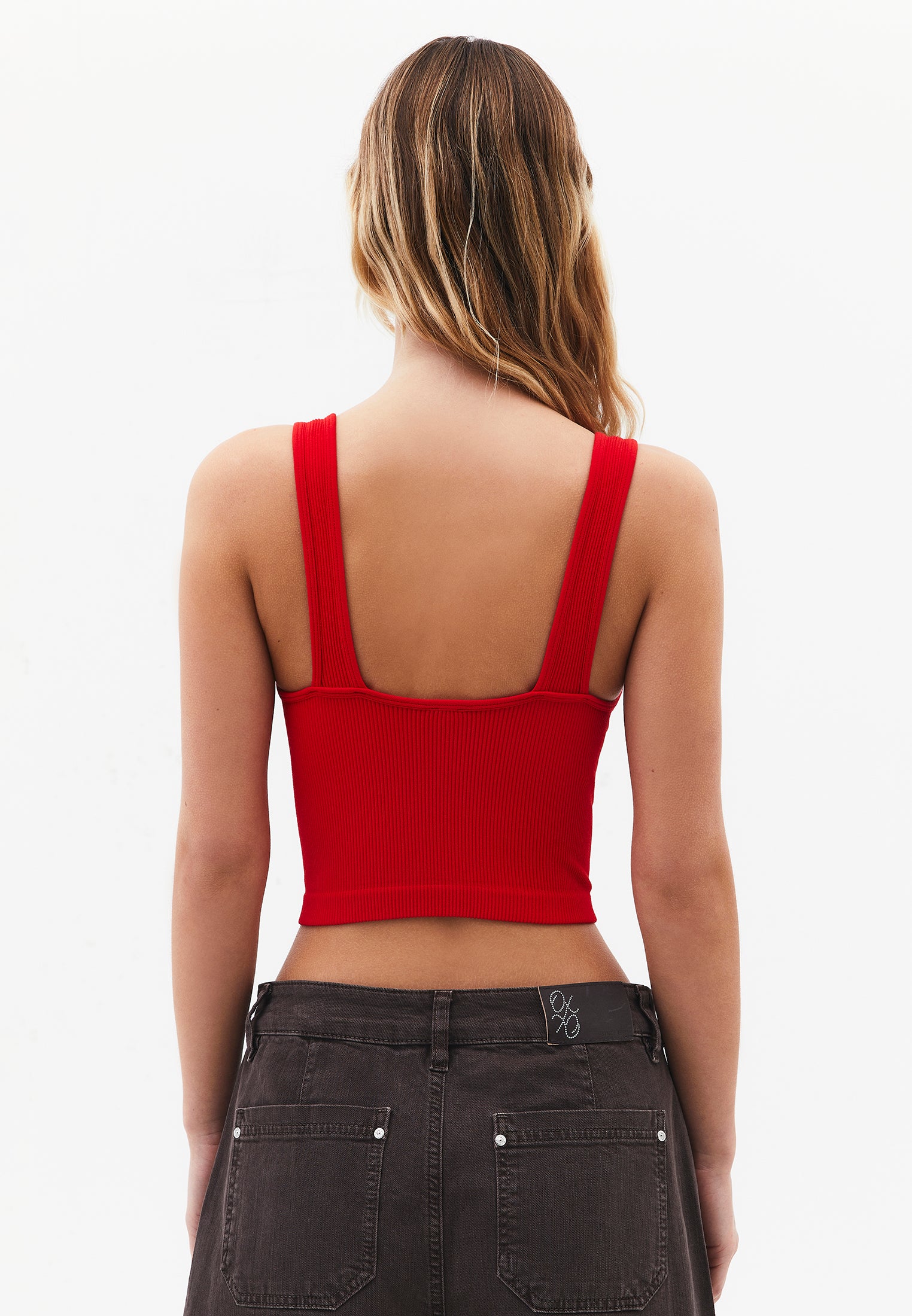 Cropped V Neck Tank Top - RACING RED