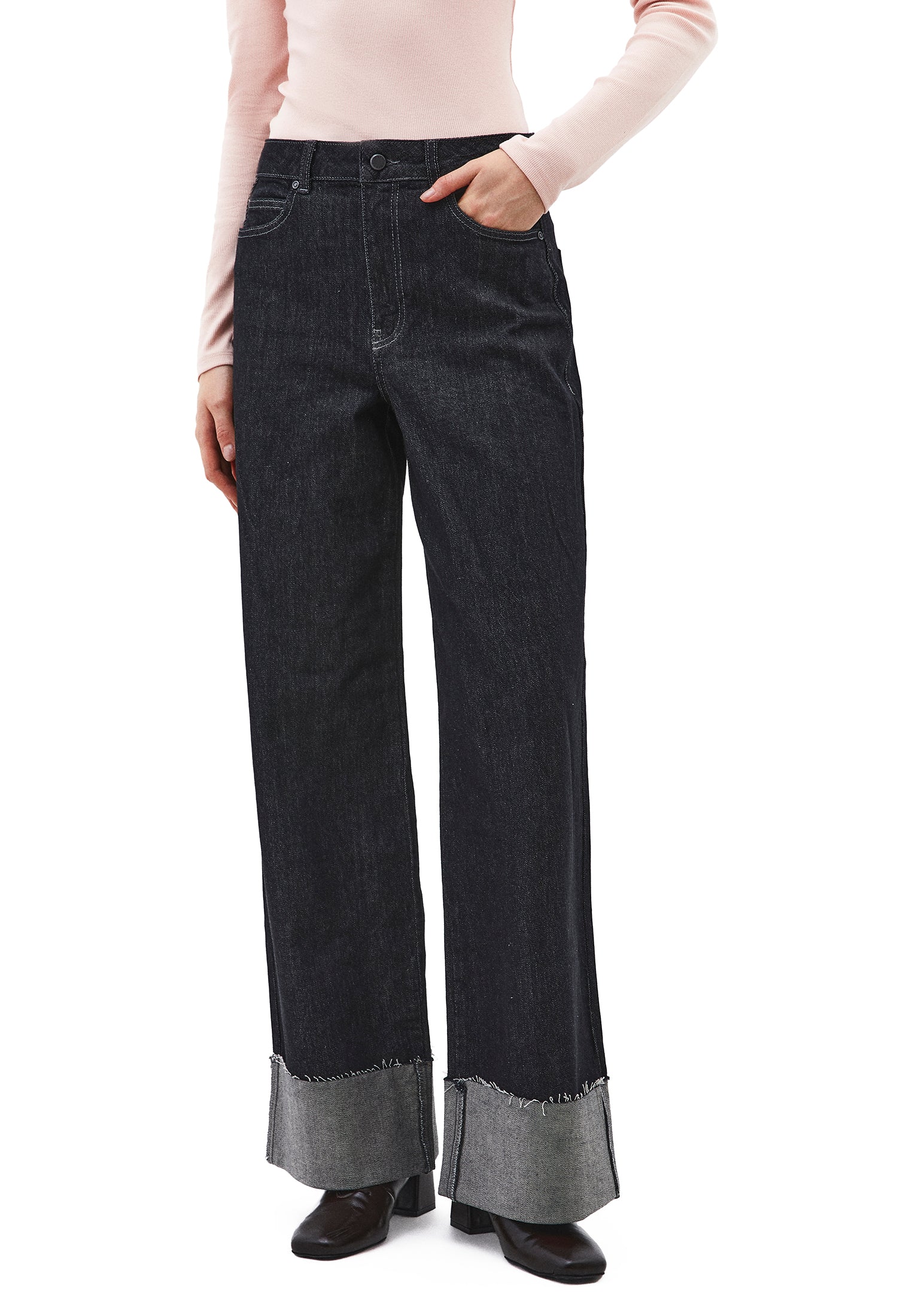 Ultra High Waist Wide Leg Pocket Detailed Pants - RAW DENIM