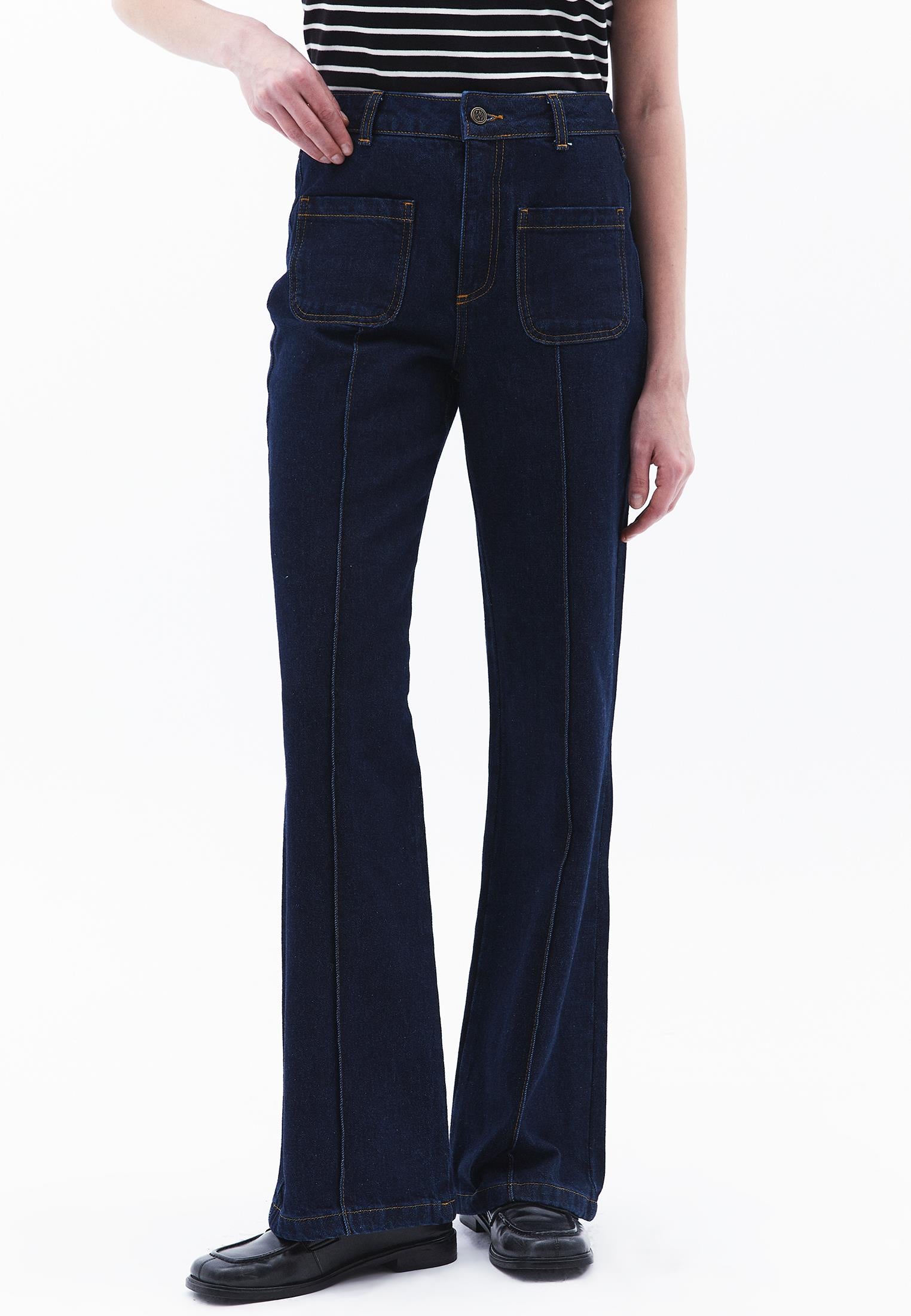 Spanish Leg Pocketed Denim Pants - RAW DENIM