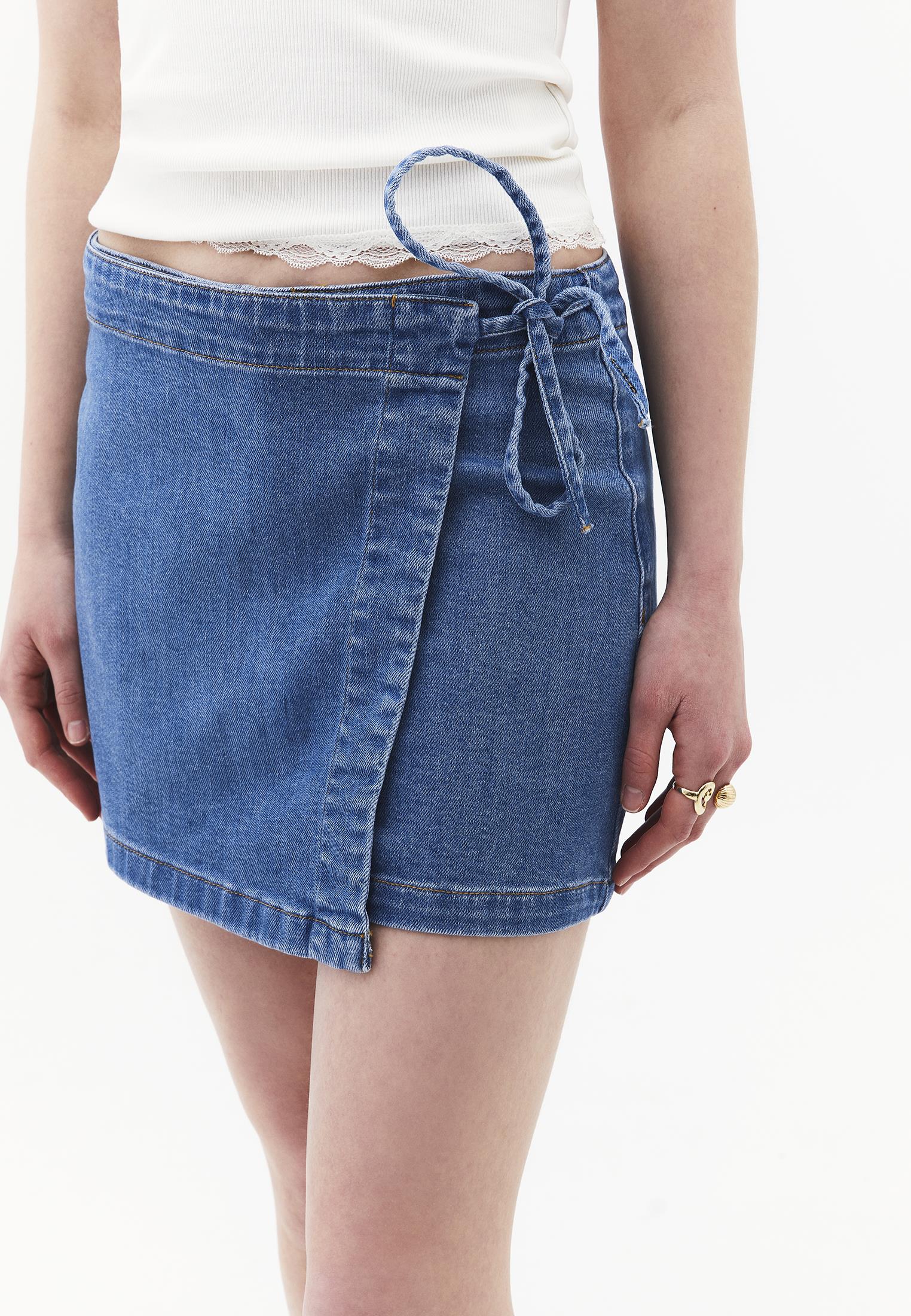 Ultra High Waist Tie-Around A-Line Denim Shorts - RODEO BLUE DENIM