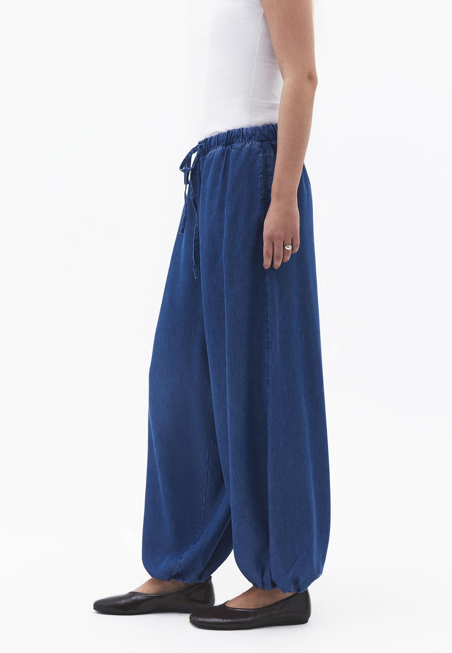 Balloon Form Jogger Jeans - RODEO BLUE DENIM