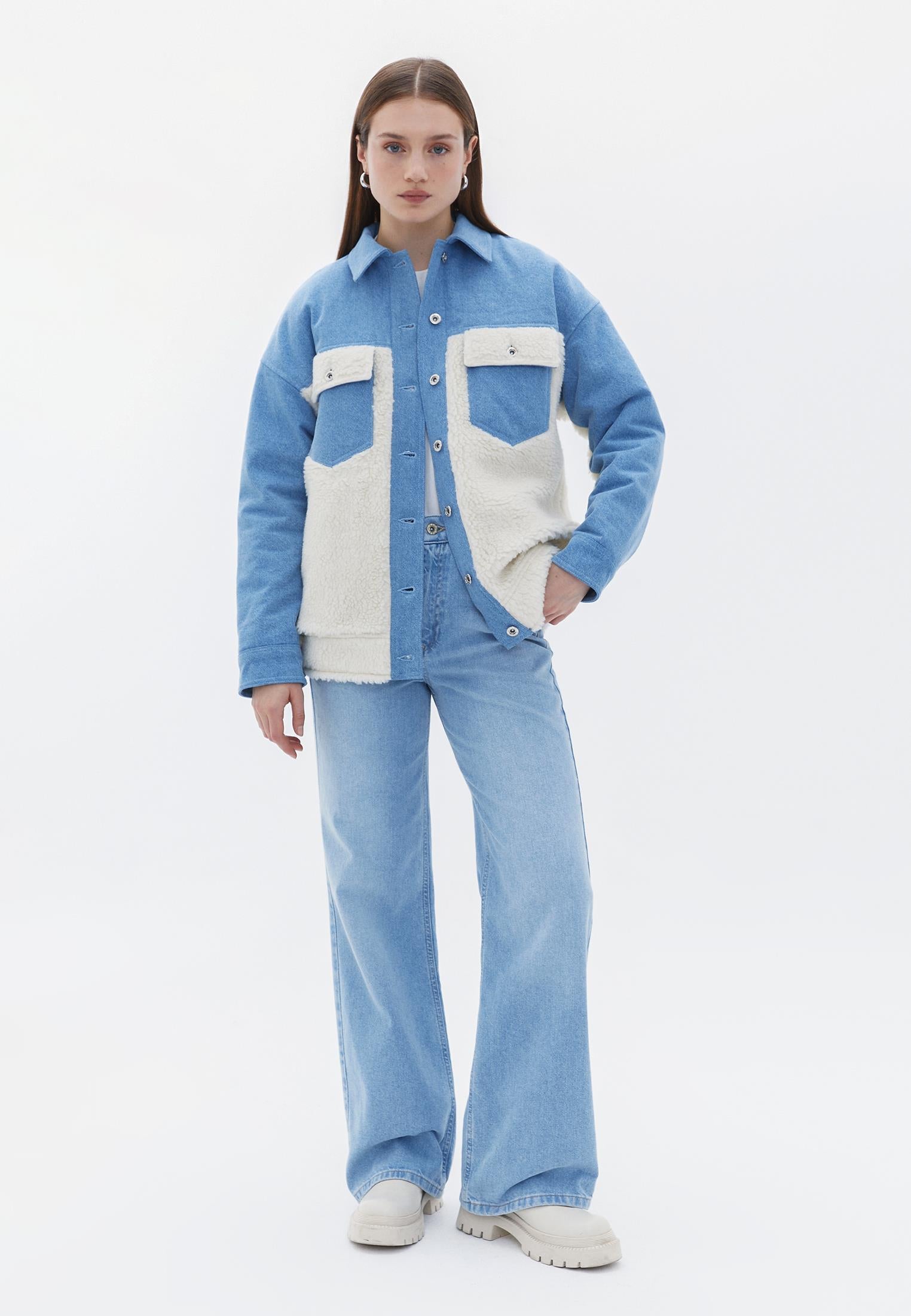 Standard Loose Fit Women's Jacket - RODEO DENIM