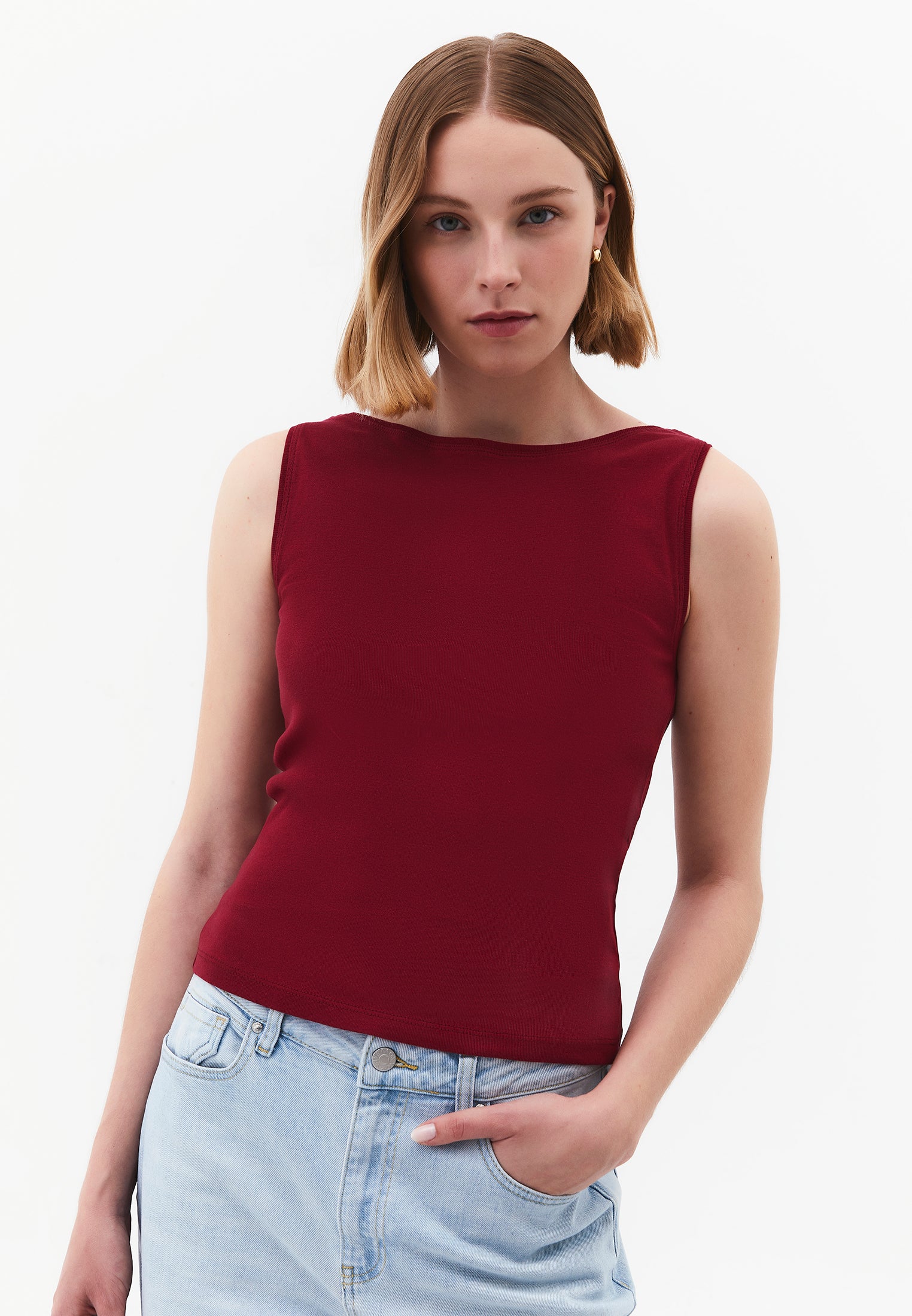 Boat Neck Tank Top - RUMBA RED
