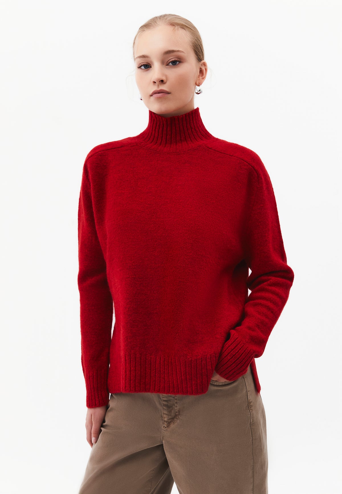 High Neck Sweater With Side Slit Detail - SAMBA