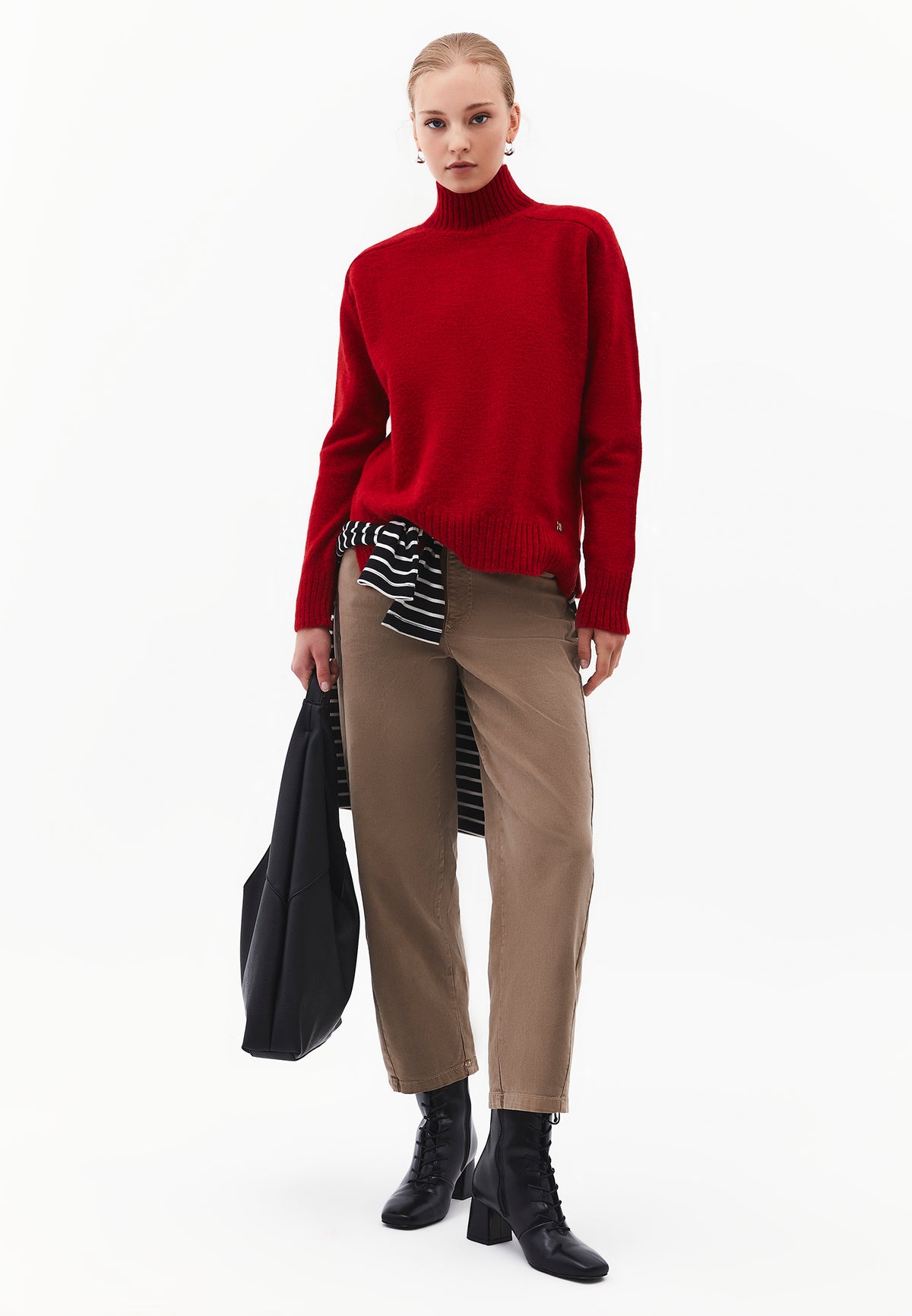 High Neck Sweater With Side Slit Detail - SAMBA