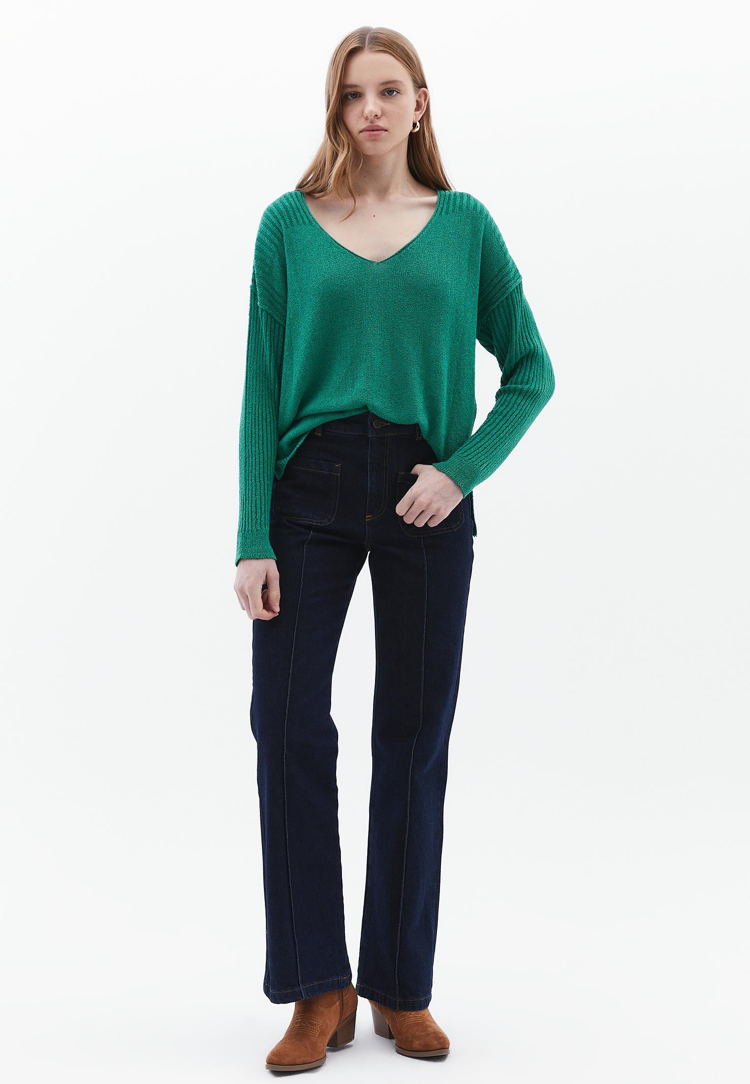 V Neck Bouclé Sweater - SHADY GLADE