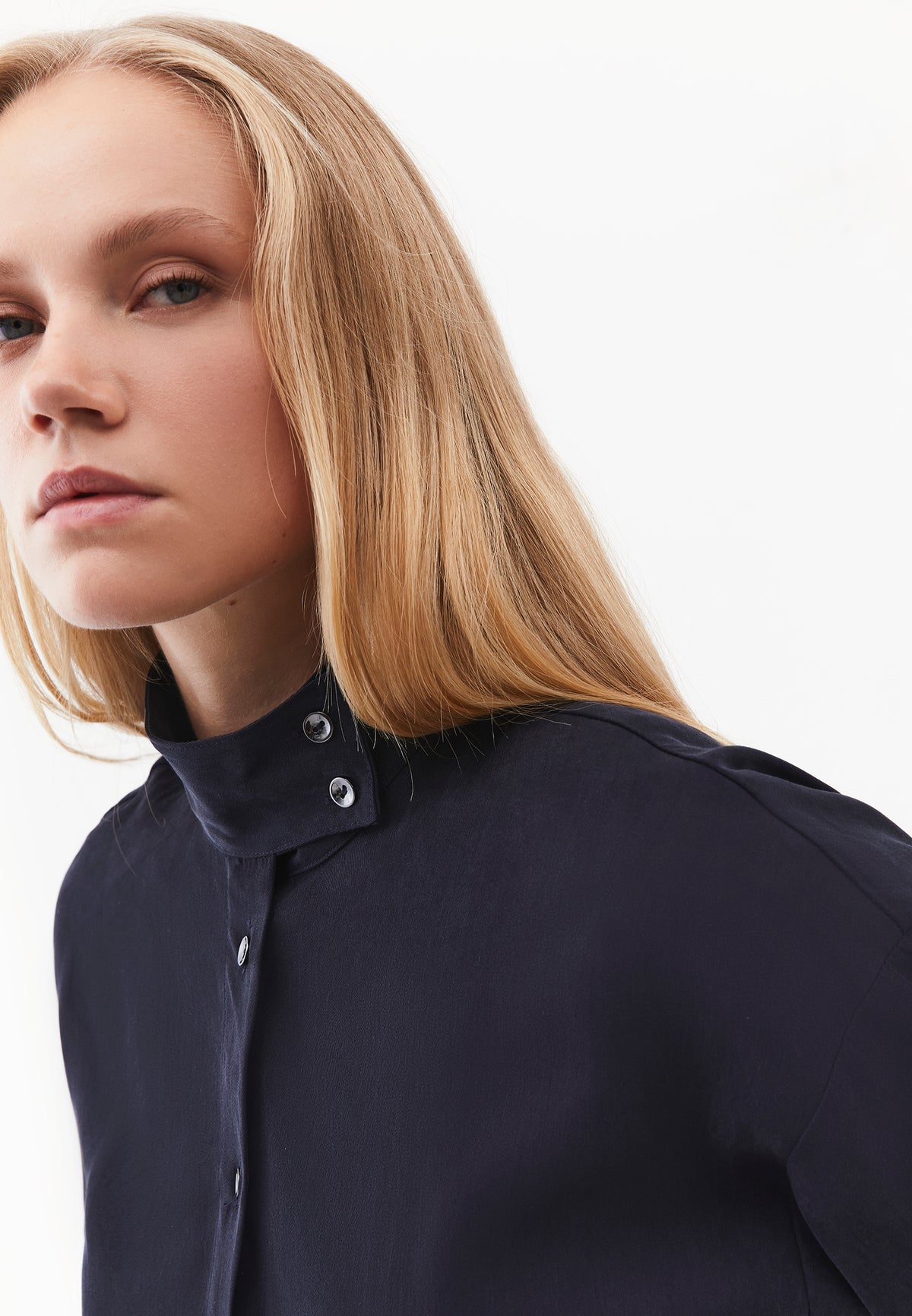 Checked Loose Shirt with High Collar - SKY CAPTAIN