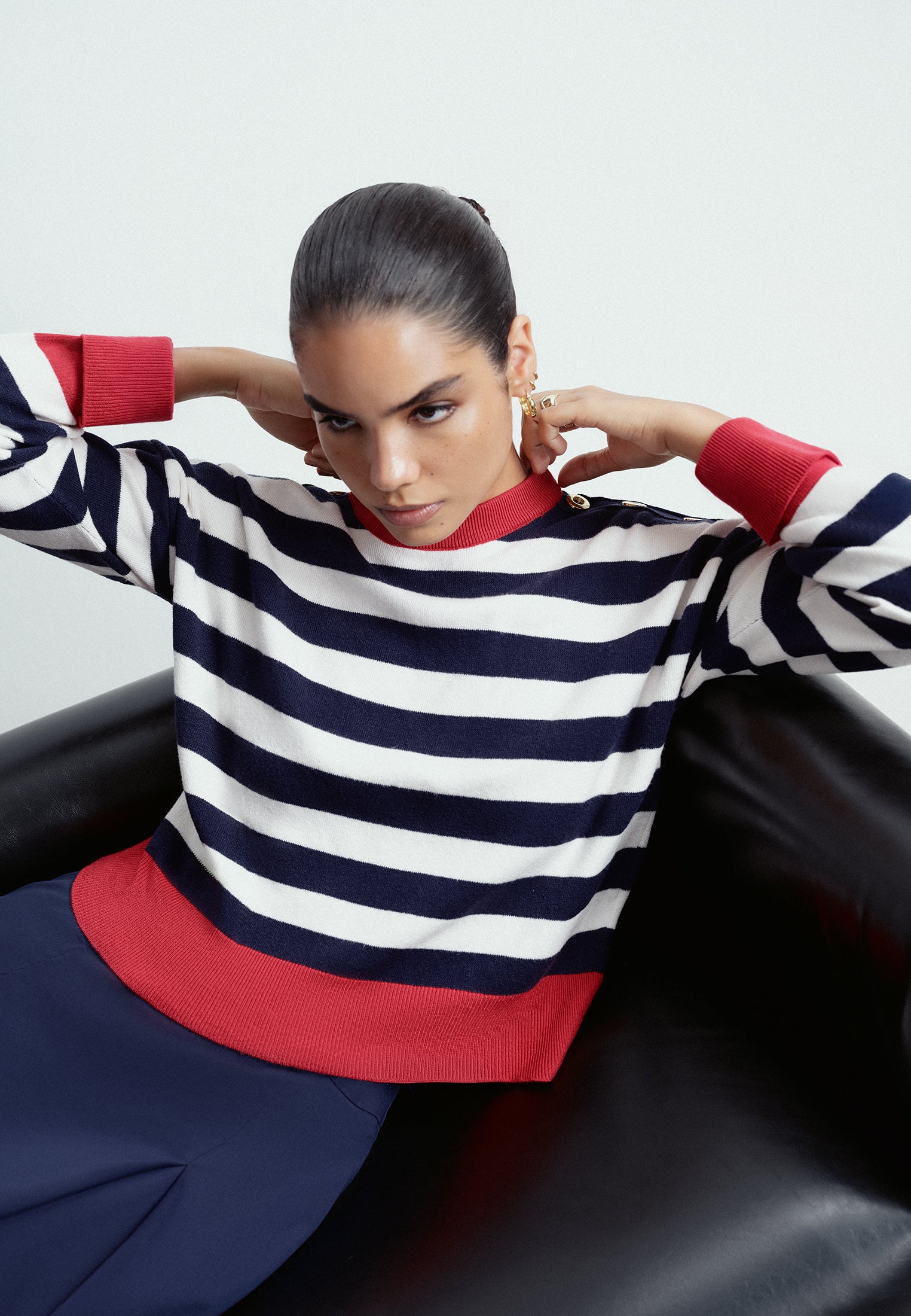 Striped Raglan Sleeve Sweater - STRIPE COMB