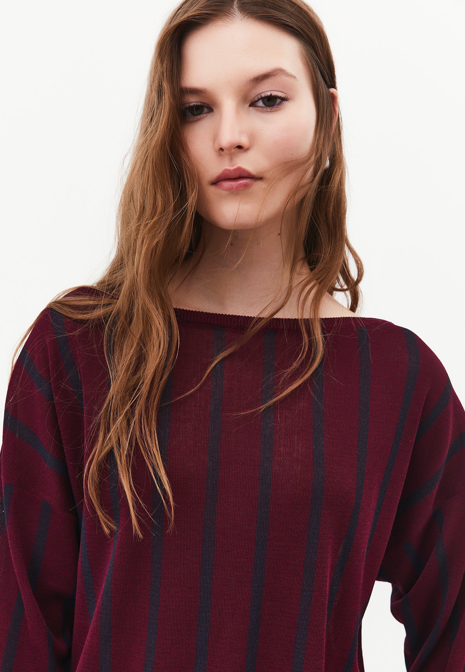 Striped Boat Neck Knit Sweater - STRIPE COMB