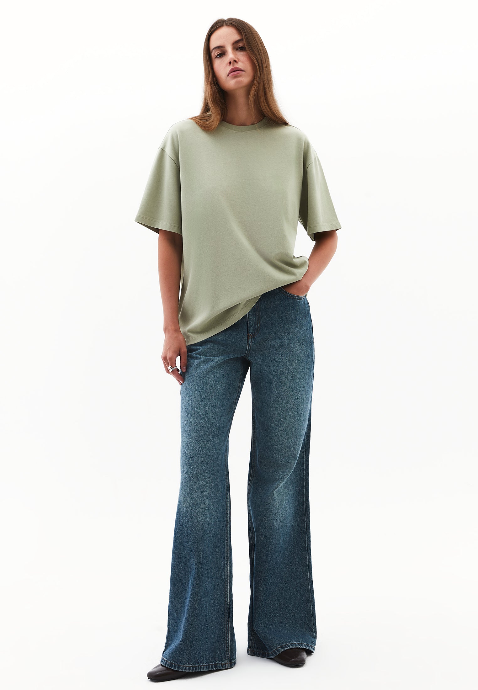 Boyfriend Crew Neck T-Shirt - TEA