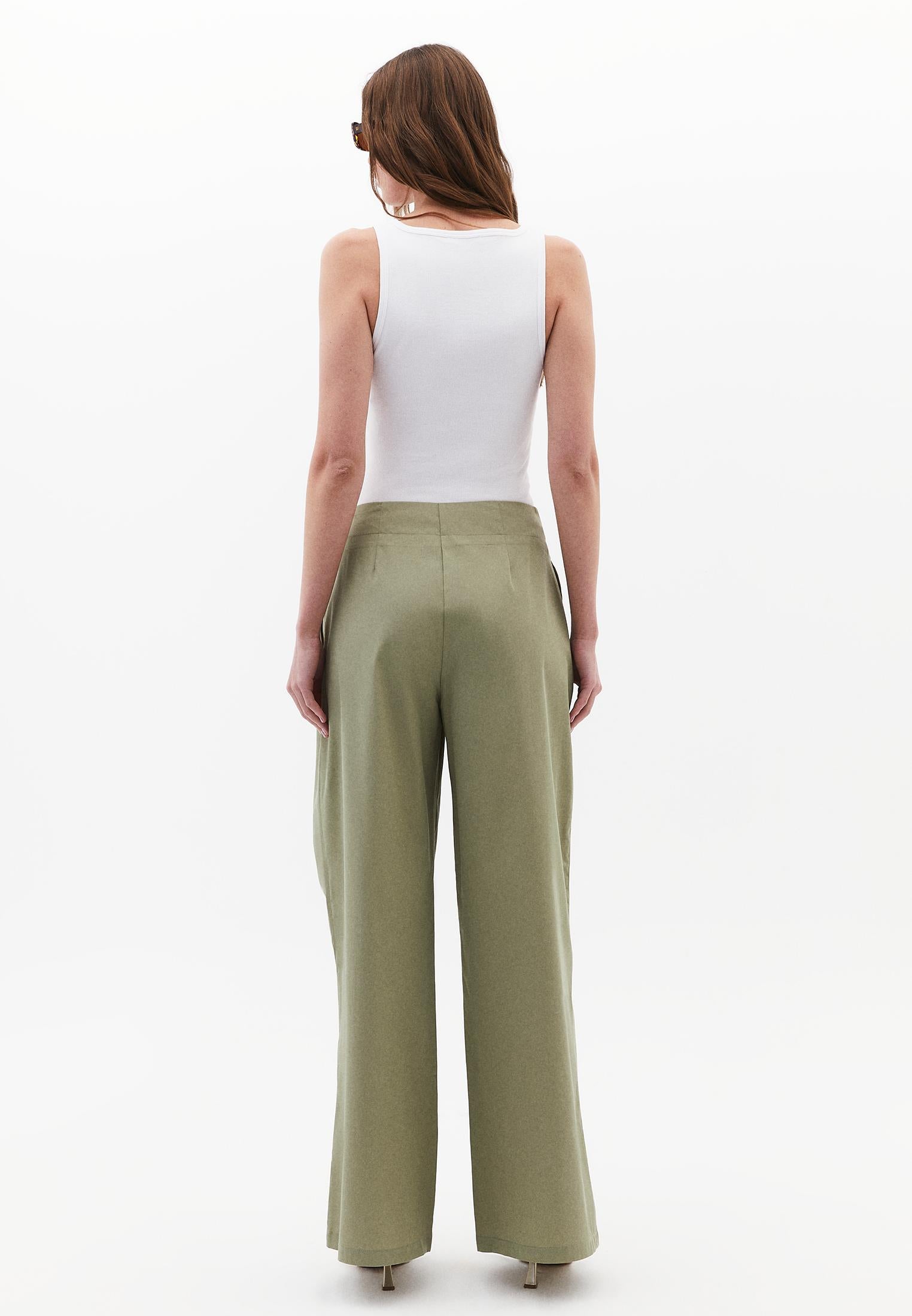Pleated High Waist Trousers With Button Details - TEA