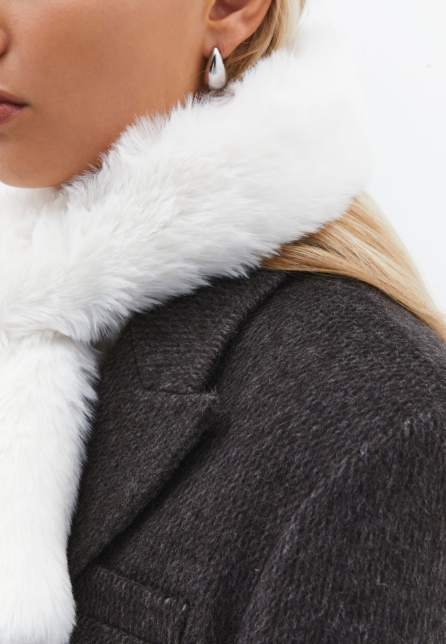 Scarf / Shawl - TURTLEDOVE