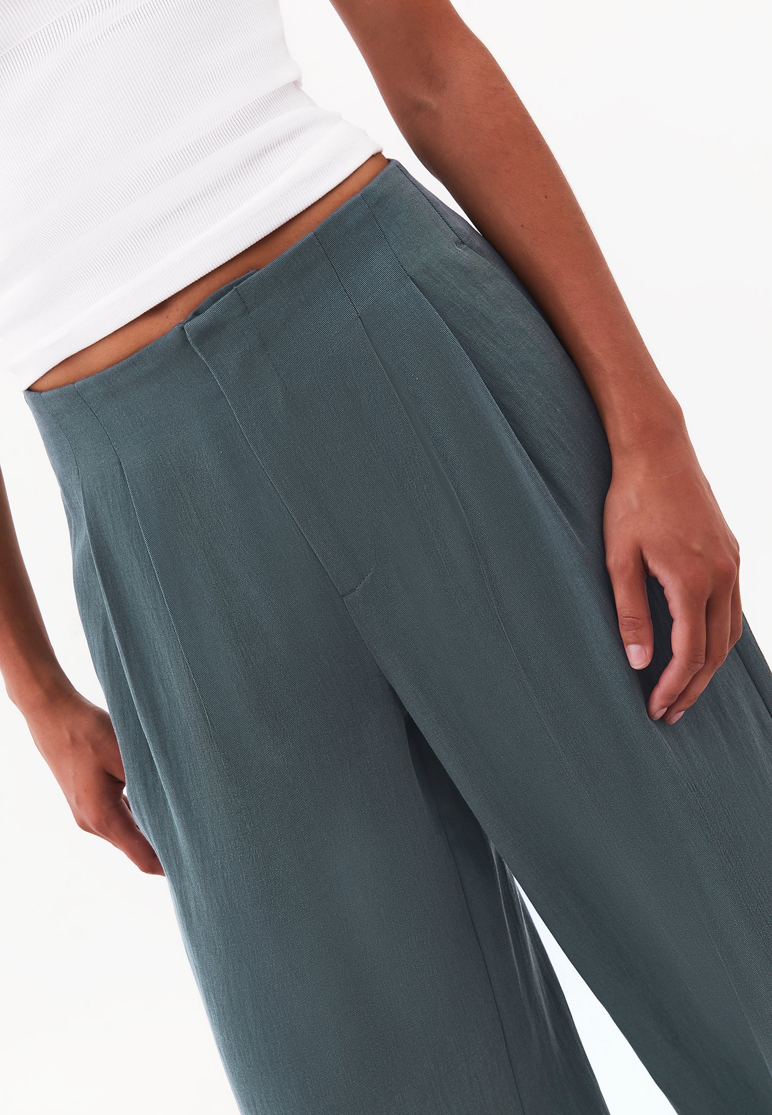 Pleated Ultra High Waist Wide Leg Pants - URBAN CHIC