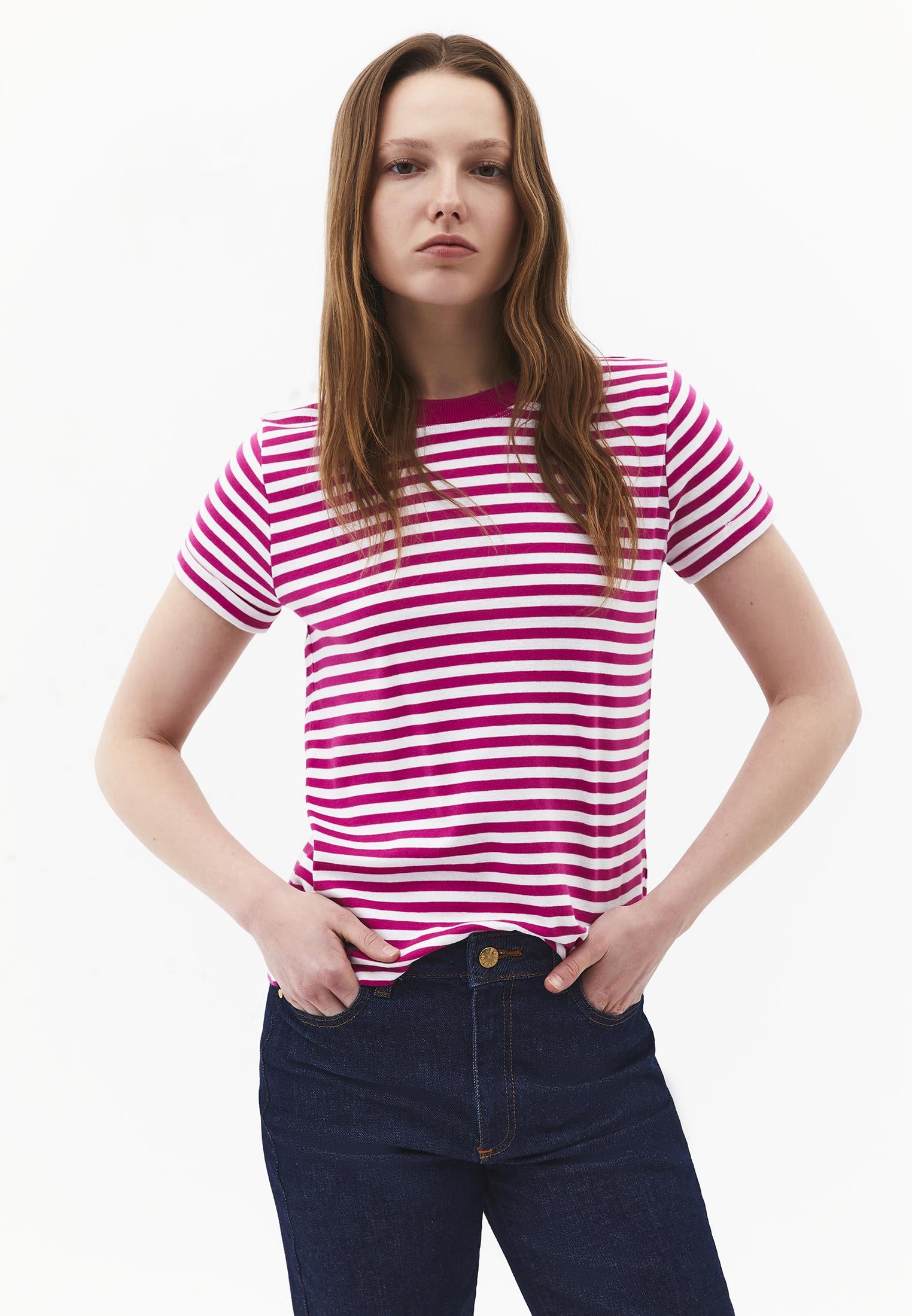 Standard Crew Neck T-Shirt - WHITE/ VERY BERRY STRIPED