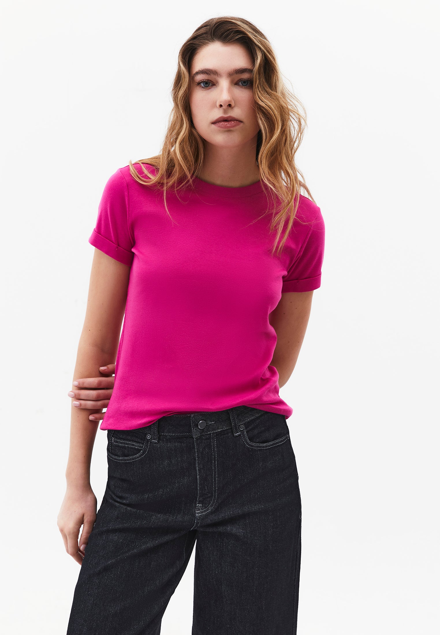 Crew Neck Short Sleeve T-Shirt - VERY BERRY