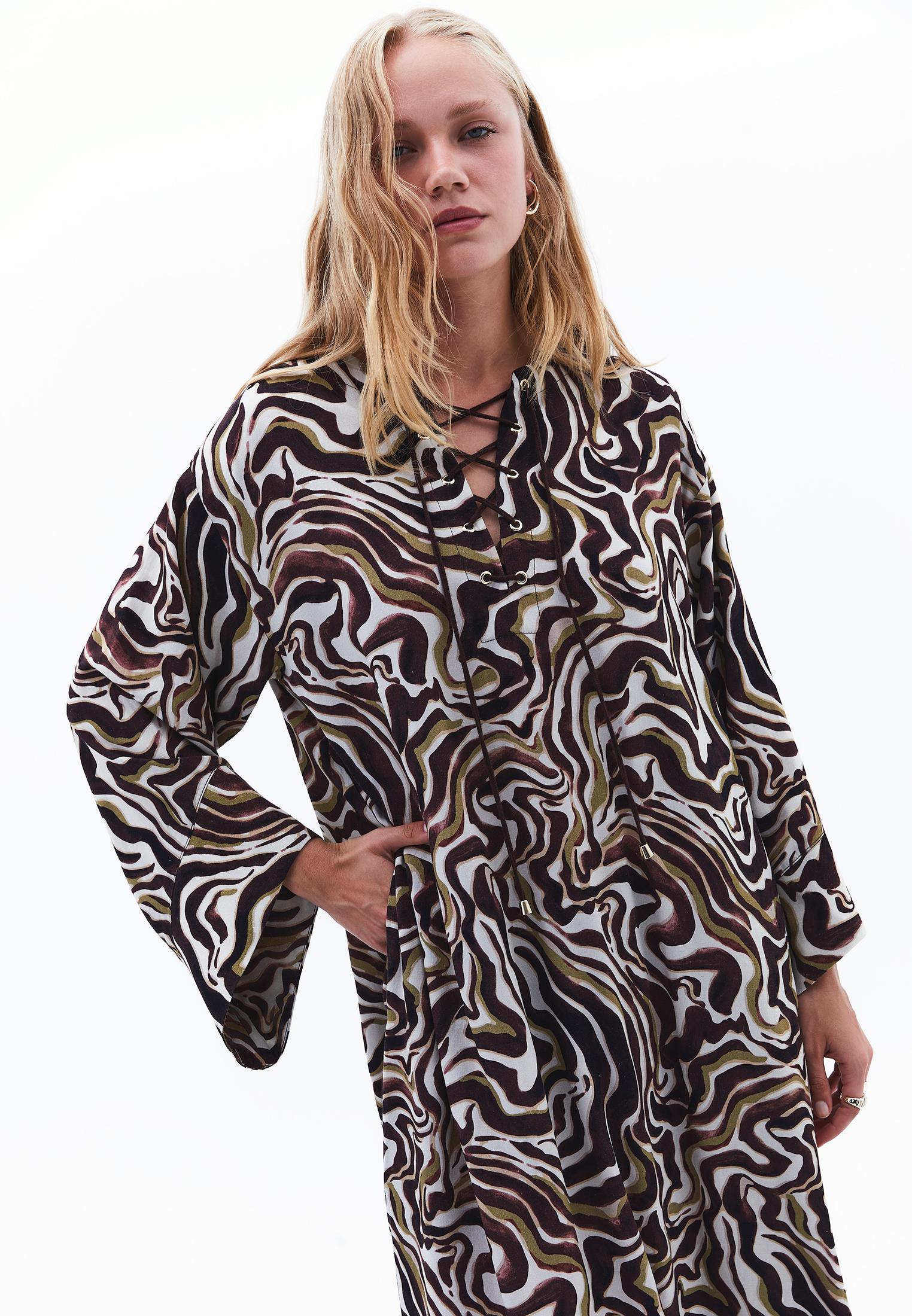 V Neck Printed Tie Long Dress - WAVY COMB