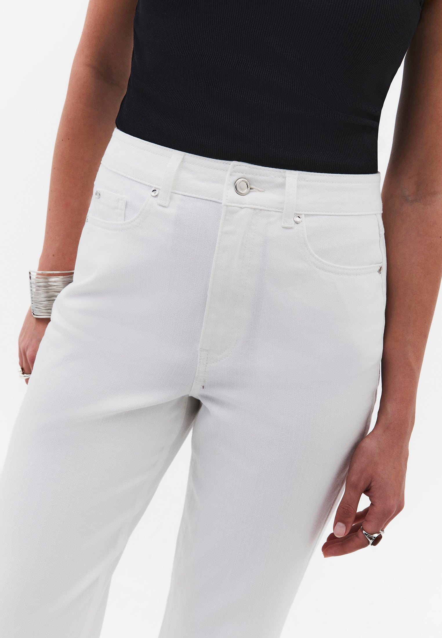 Ultra High Waist Mom Jeans - WHITE DENIM