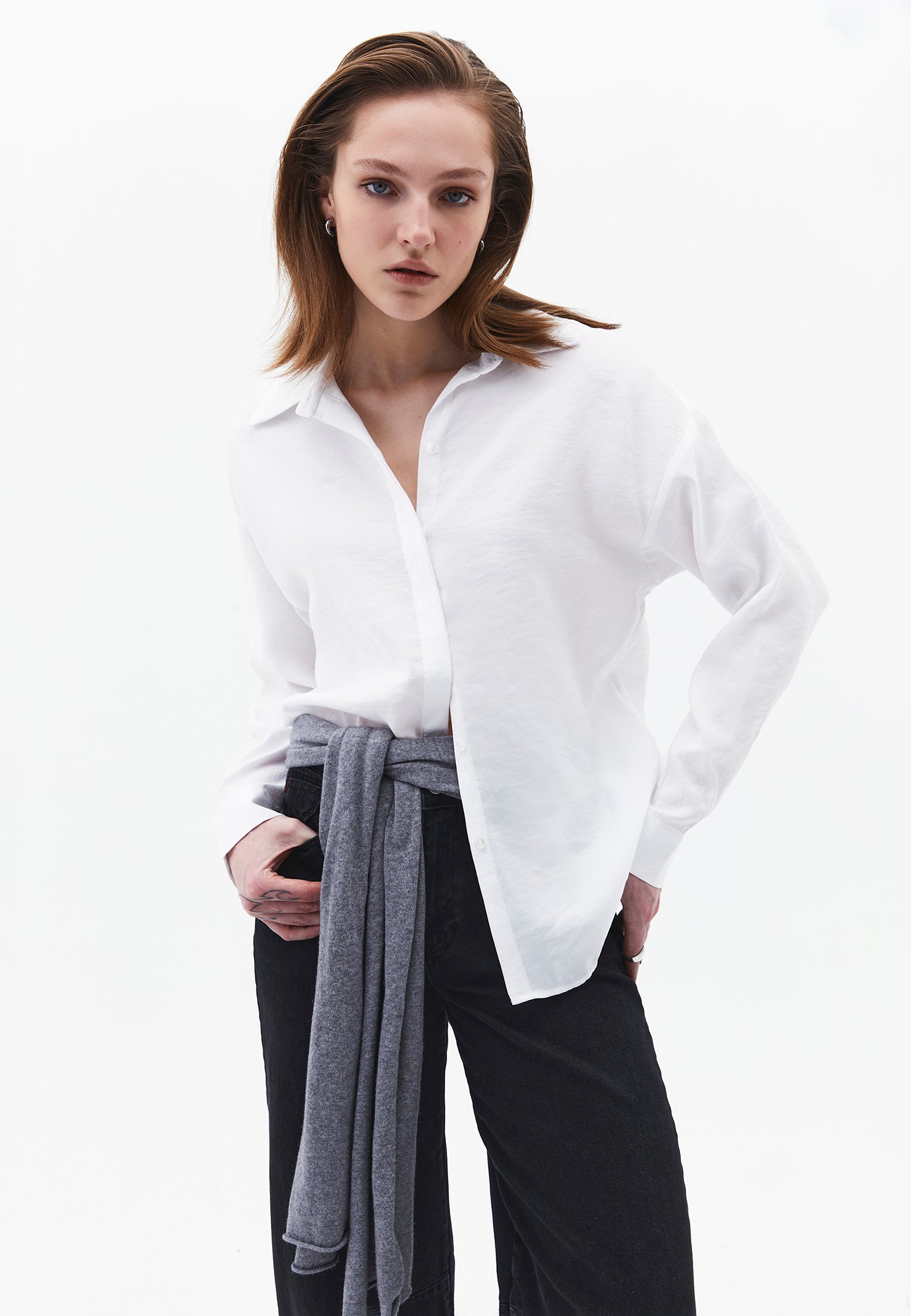 Oversize Long Sleeve Buttoned Shirt - WHITE
