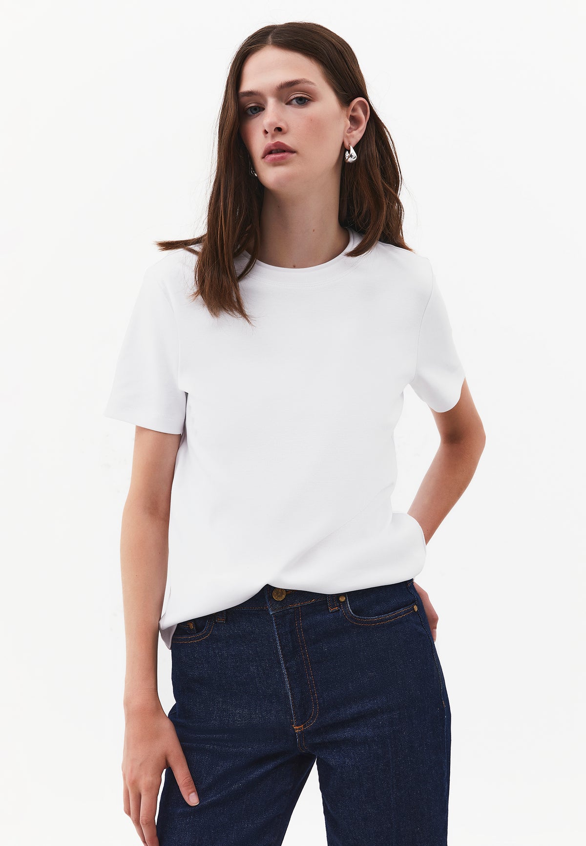 Loose Fit Crew Neck Women's T-Shirt - WHITE