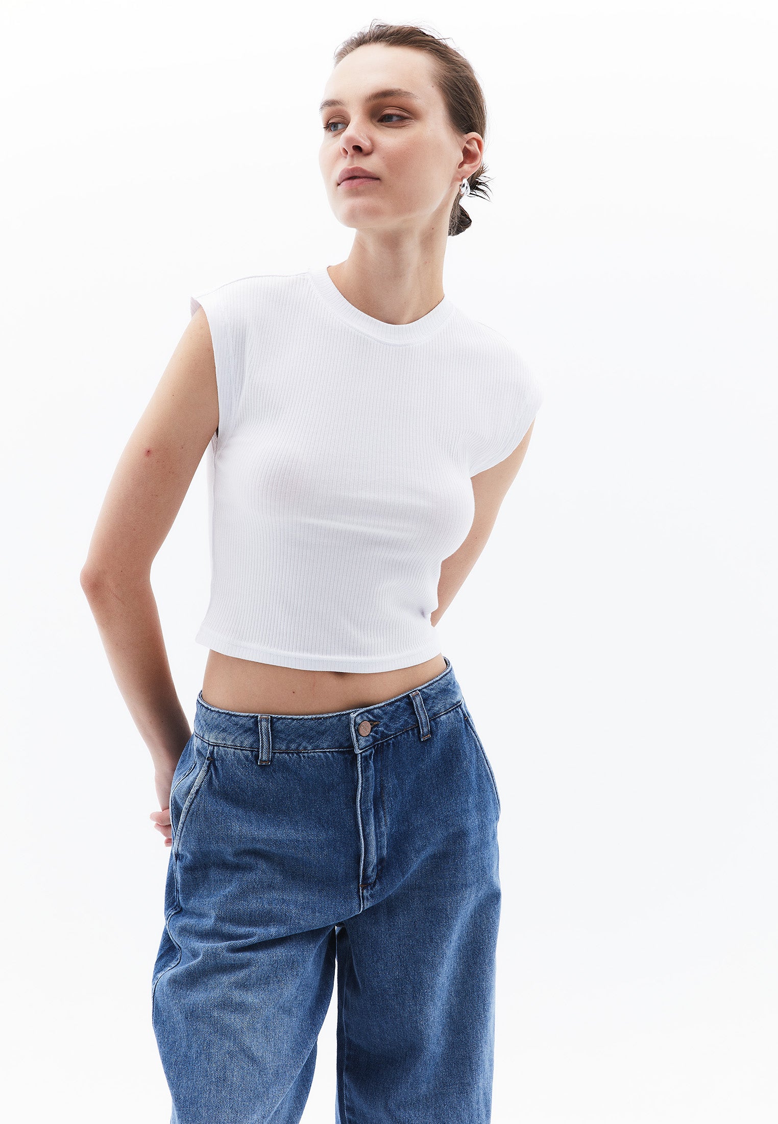 Crew Neck Short Sleeve T-Shirt - WHITE
