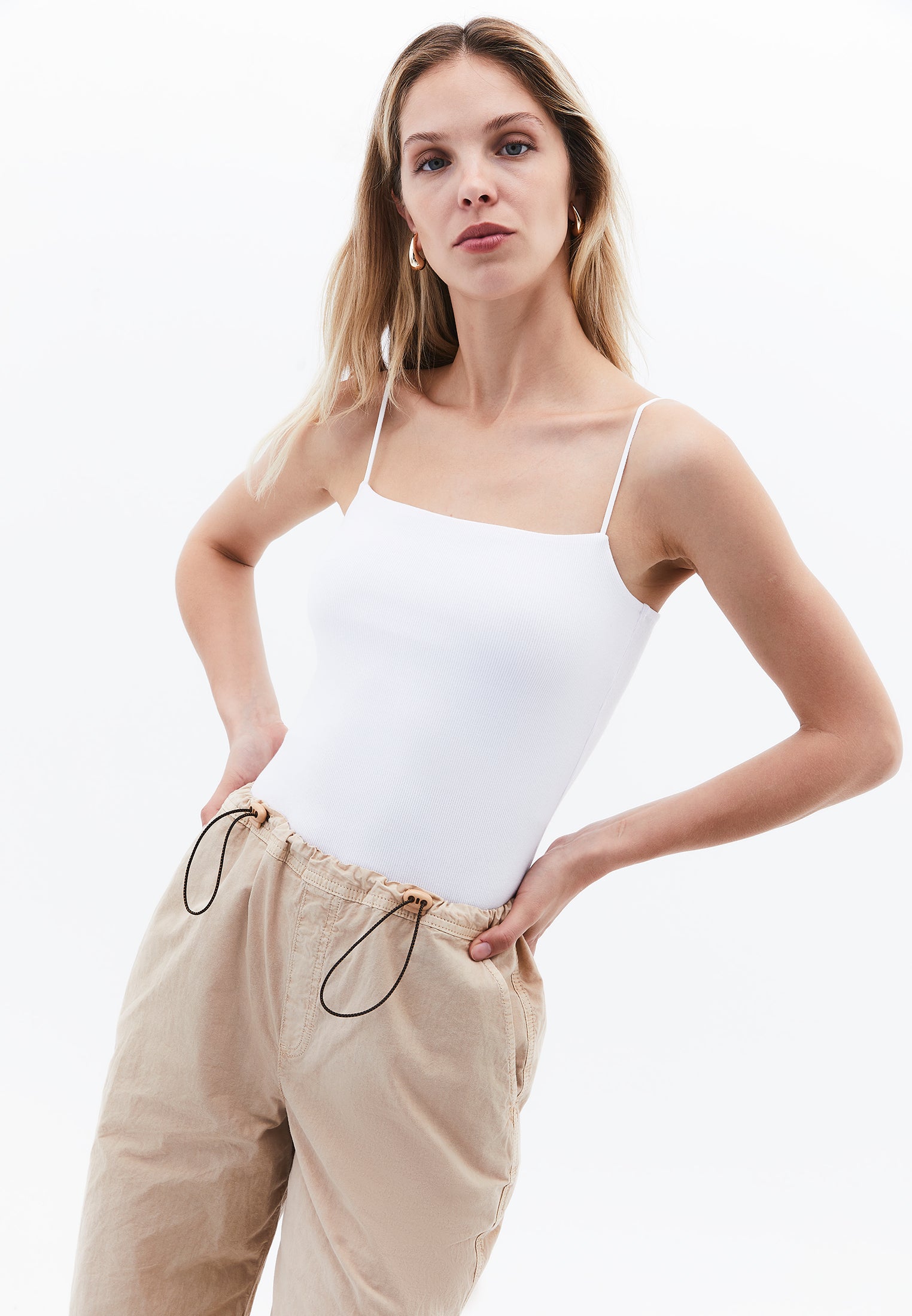 Square Neck Strap Tank Top - WHITE