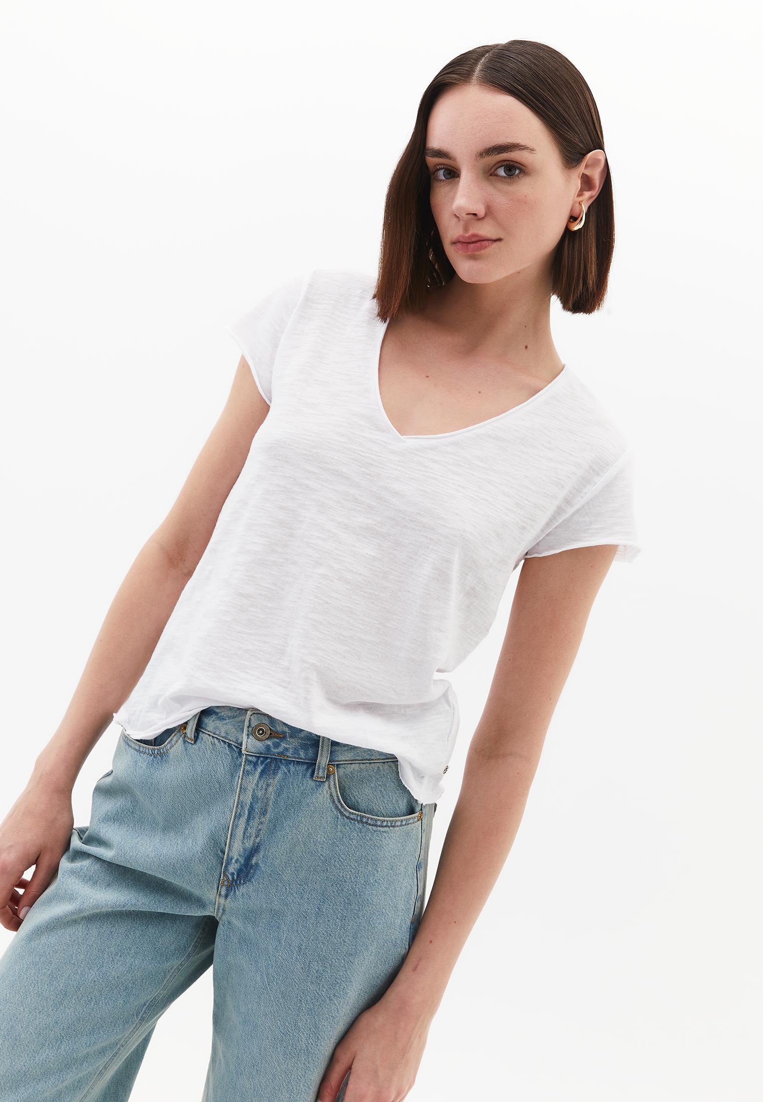 V Neck T-Shirt - WHITE