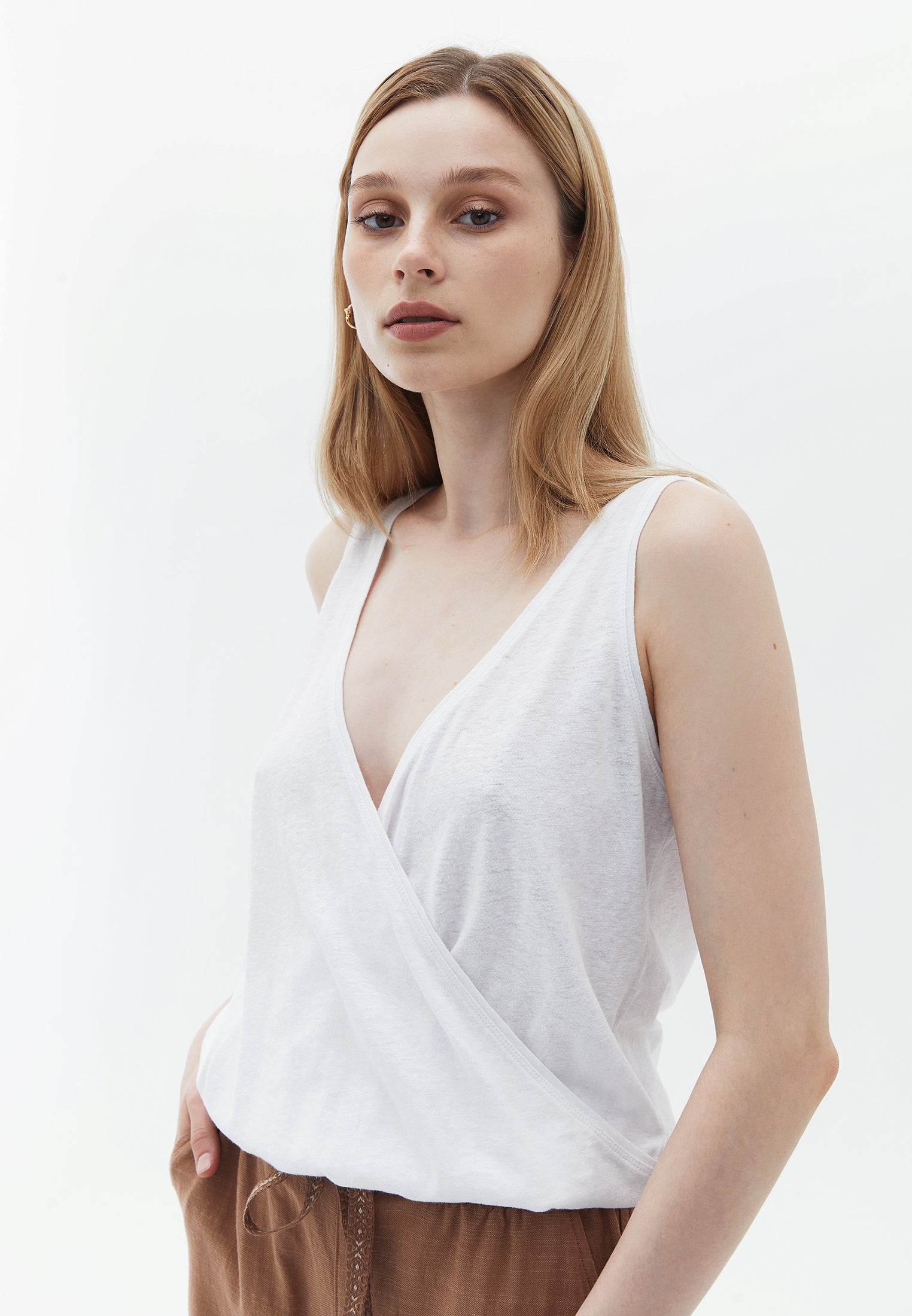 Wrap Sleeveless Tank Top - WHITE