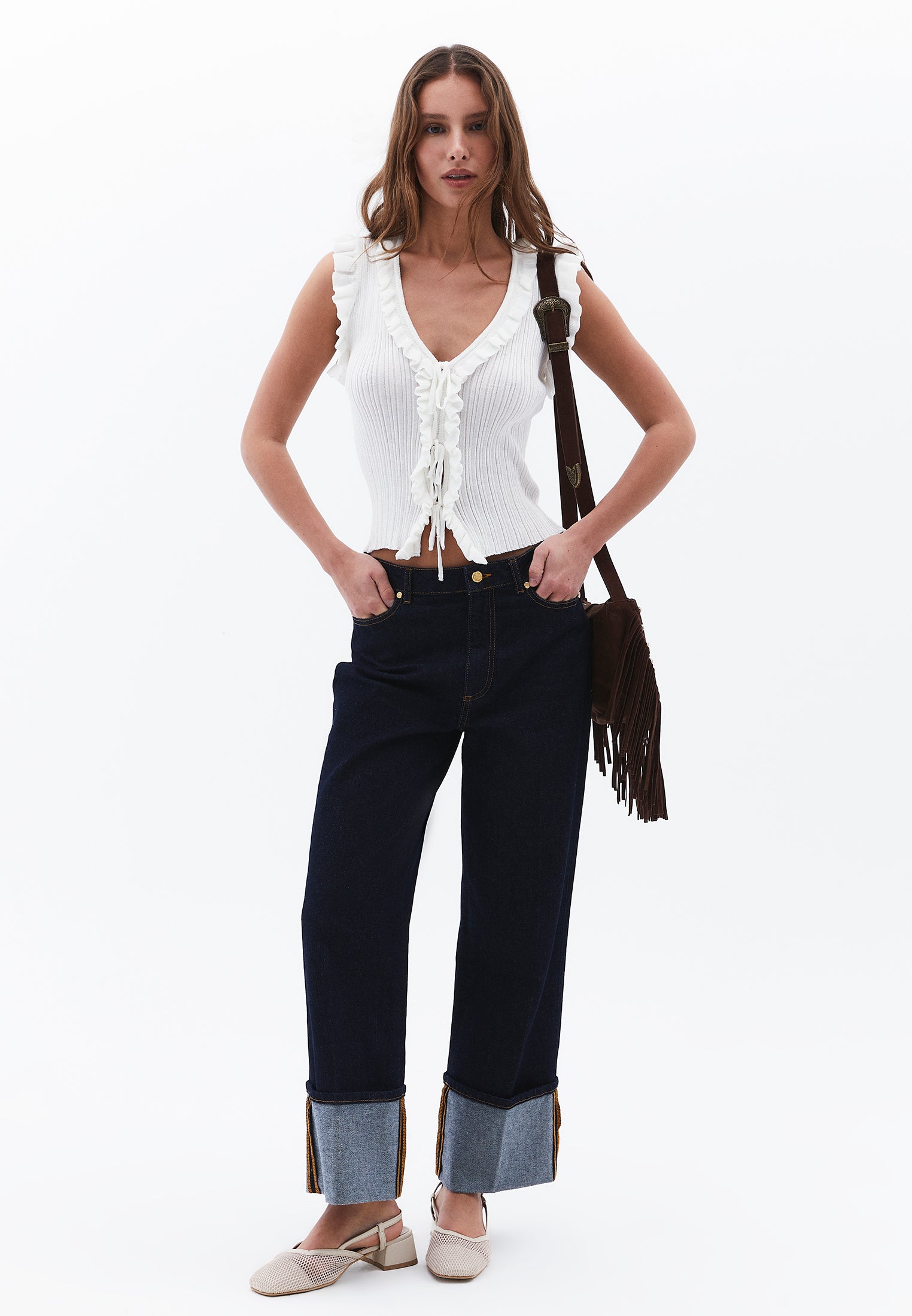 Vest With Ruffle Detailed V Neck - WHITE
