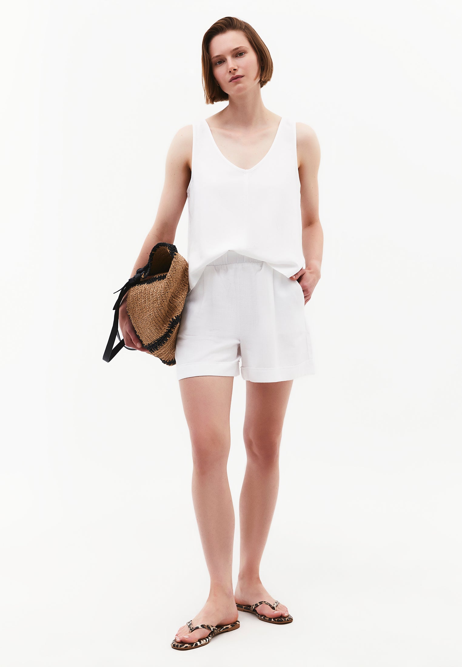 Loose Fit V-Neck Sleeveless Tank Top - WHITE
