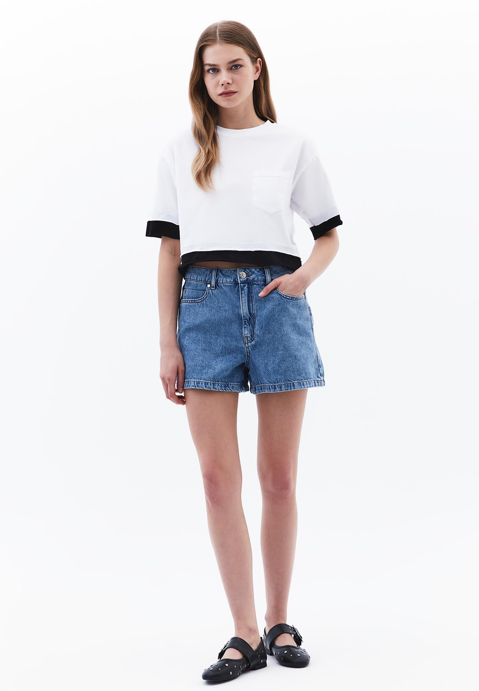 Cropped Crew Neck T-Shirt - WHITE