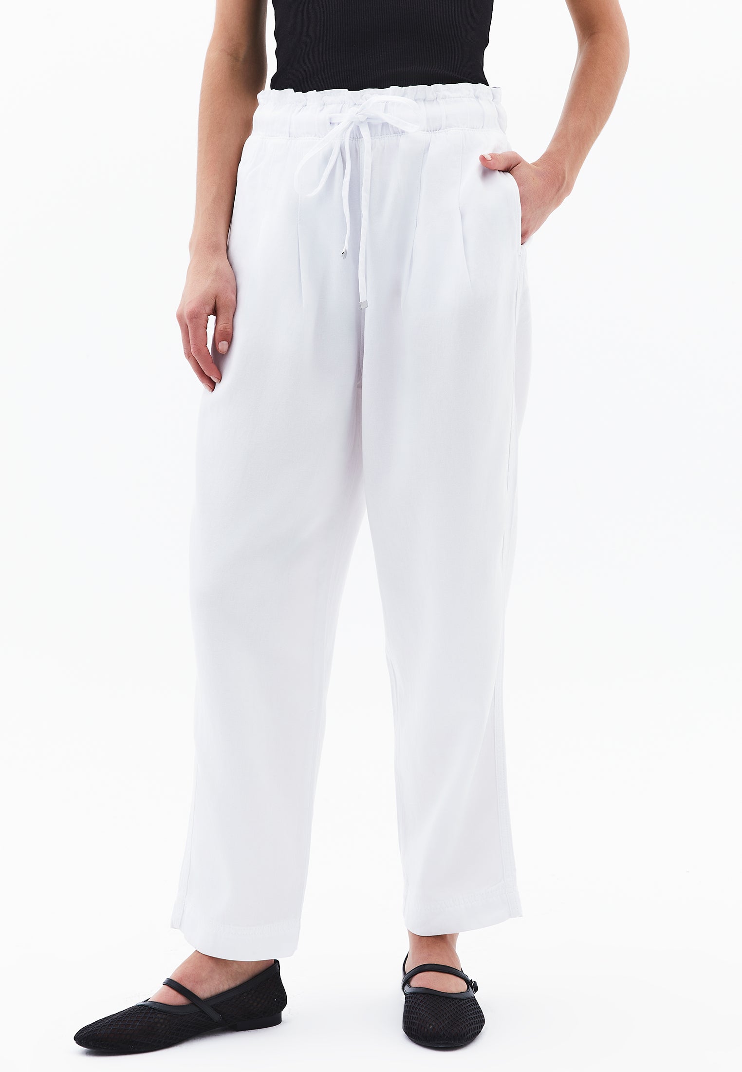 Pleated Tencel Baggy Pants - WHITE