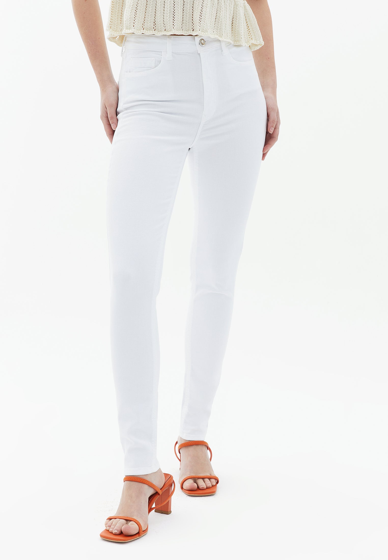 High Waist Cropped Skinny Pants With Pocket Detail - WHITE