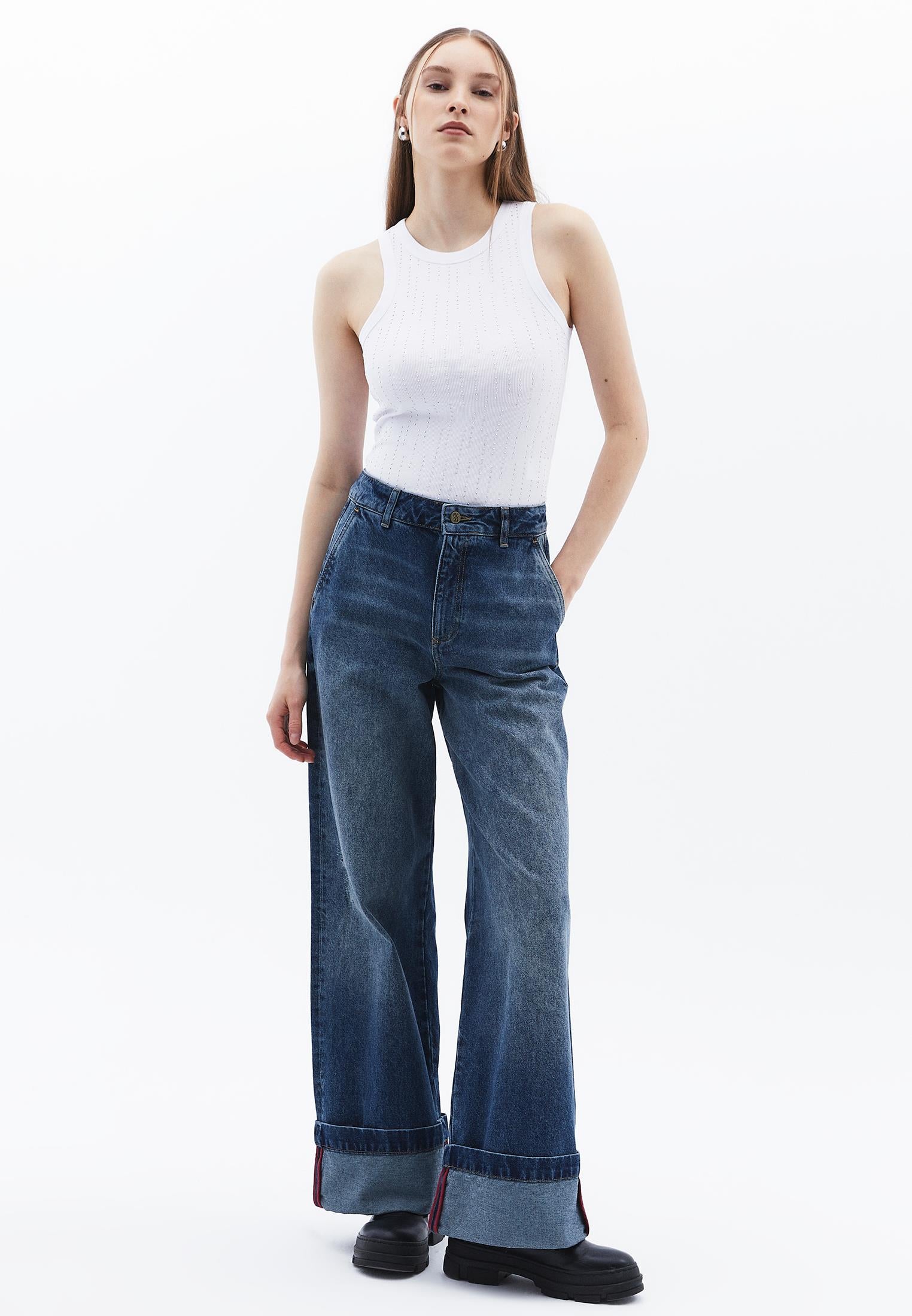 Sleeveless Rib Tank Top With Crew Neck - WHITE