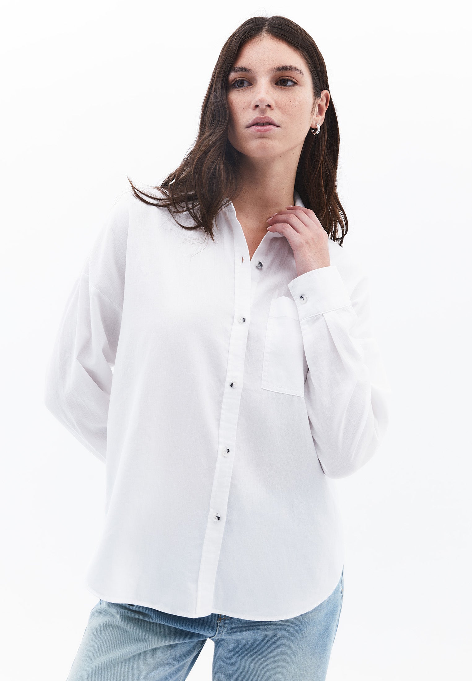 Long Sleeve Shirt Collar Shirt With Button Details - WHITE