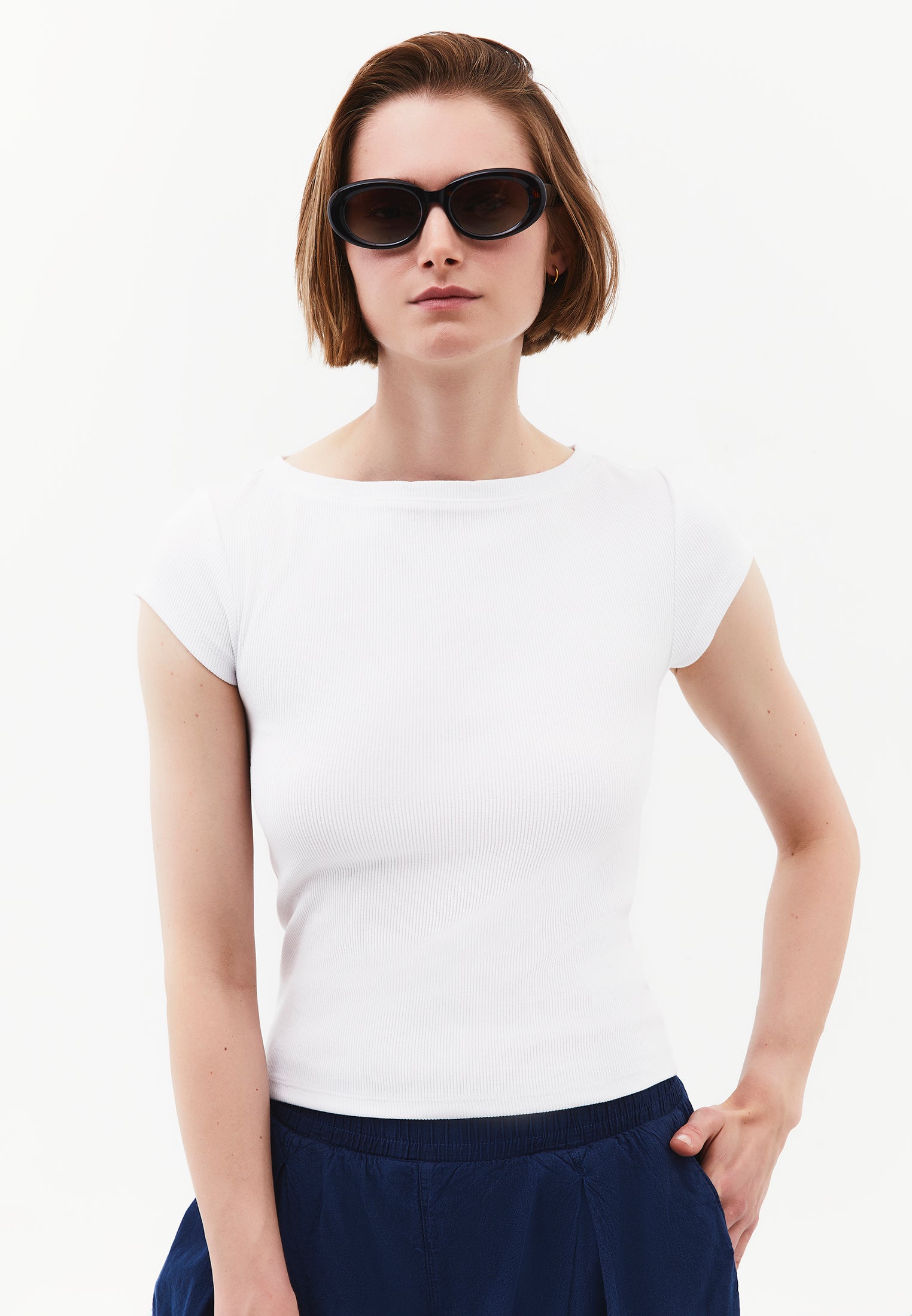Boat Neck Short Sleeve T-Shirt - WHITE