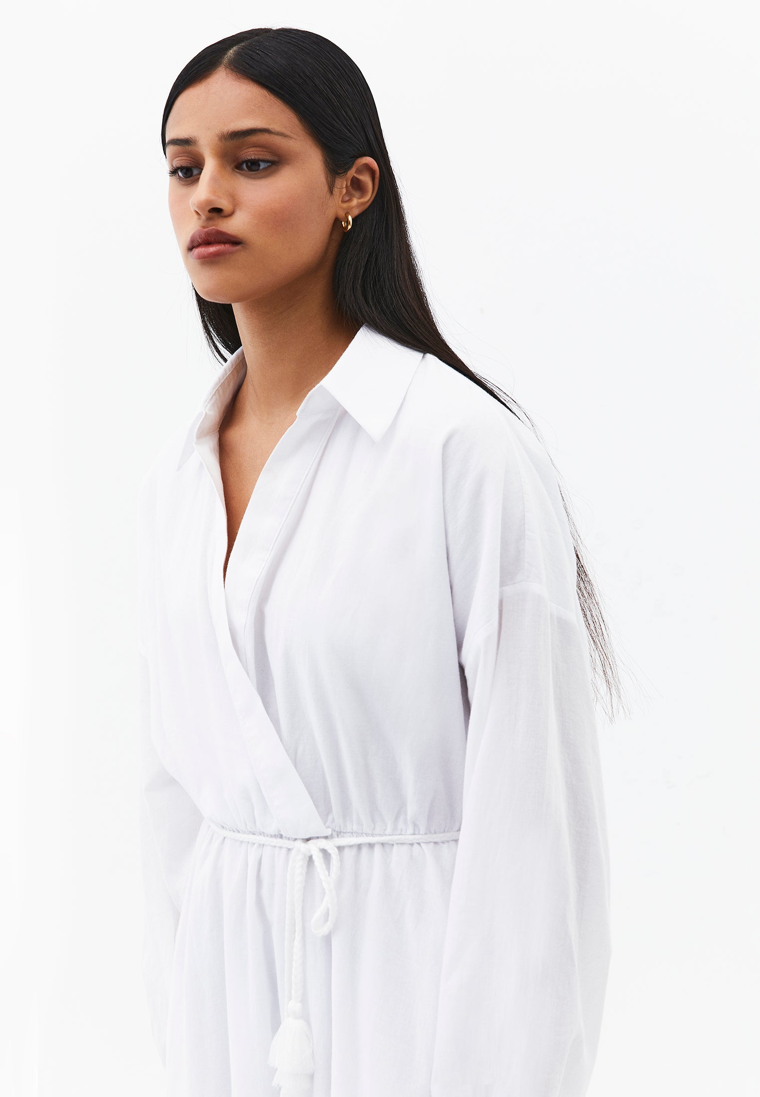 A-Line Long Shirt Collar Dress With Belt Detail - WHITE
