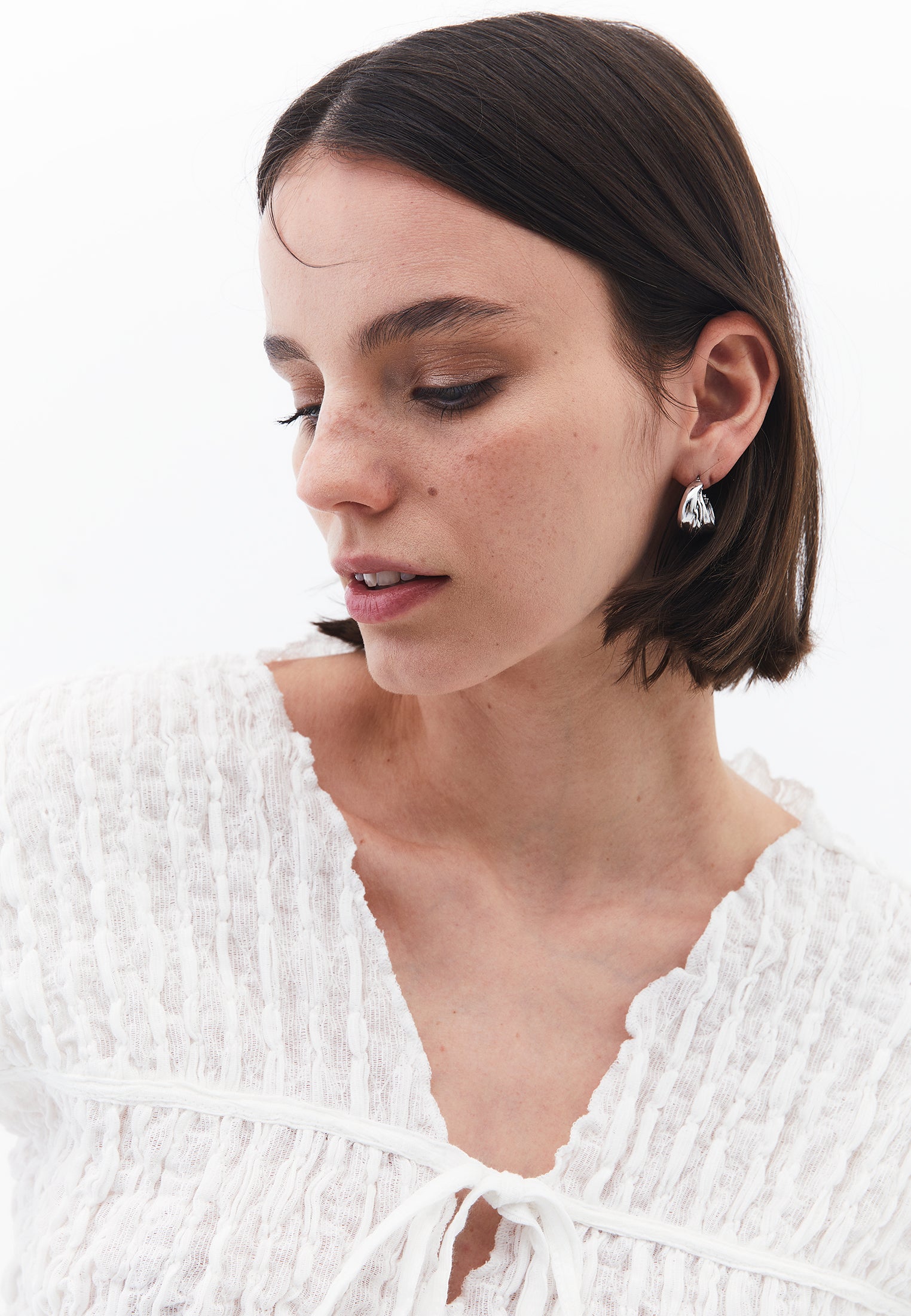 V Neck Short Sleeve Blouse - WHITE