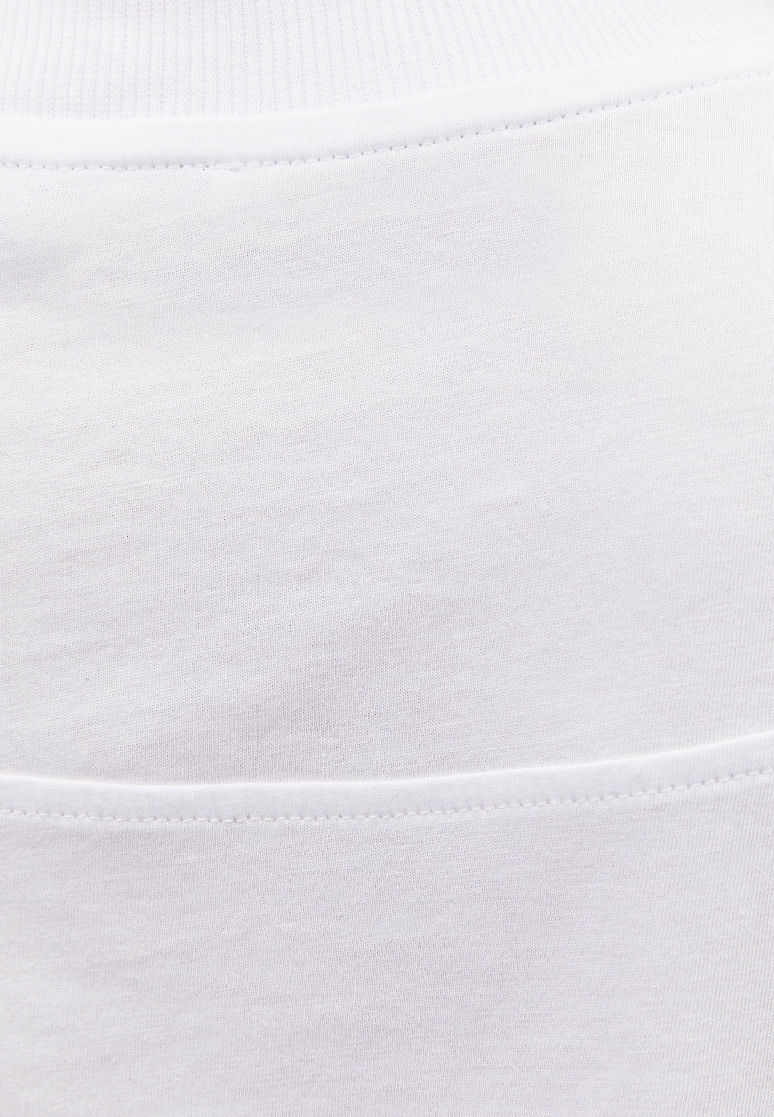 Oversize Short T-Shirt - WHITE
