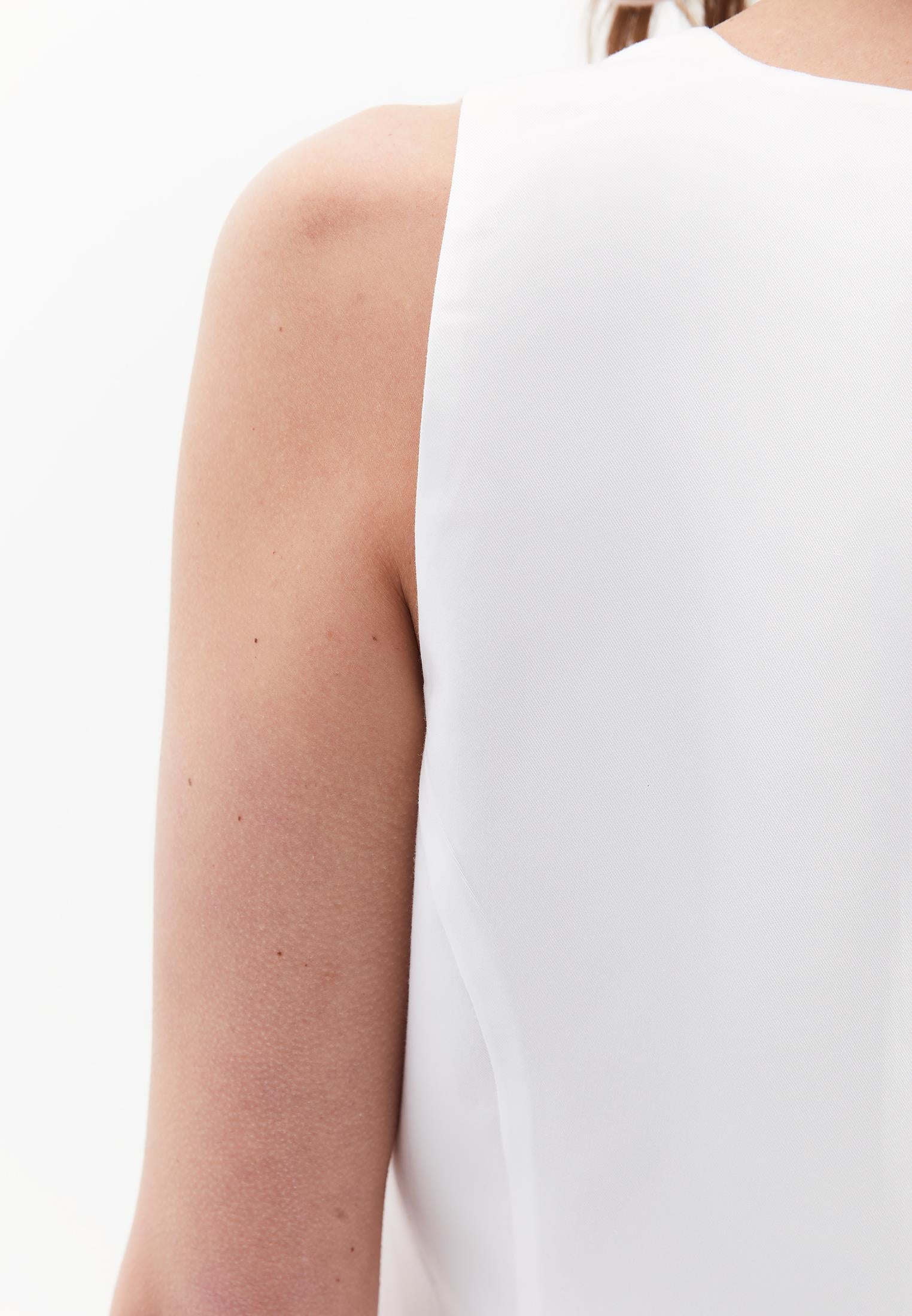 V Neck Button Detailed Vest - WHITE