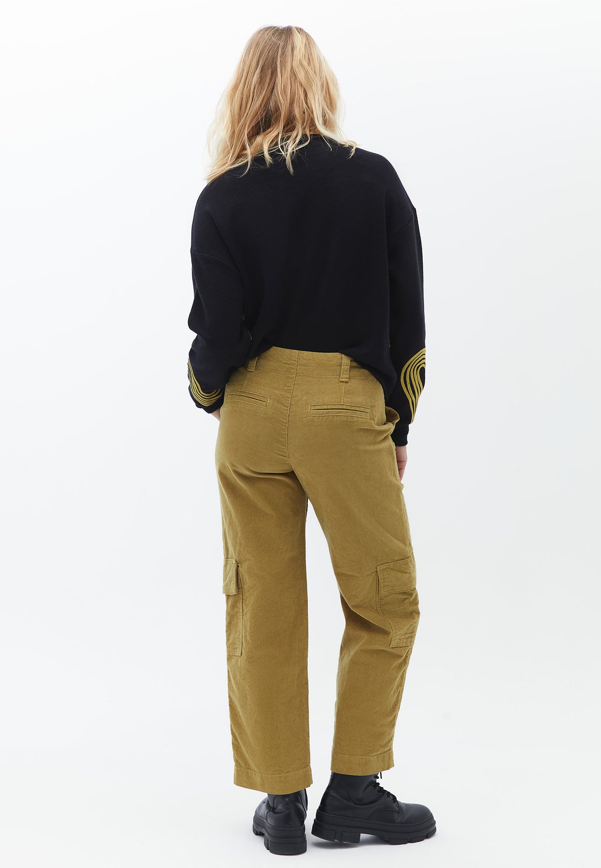 Pocket Detailed Straight Leg Regular Waist Trousers - WILLOW