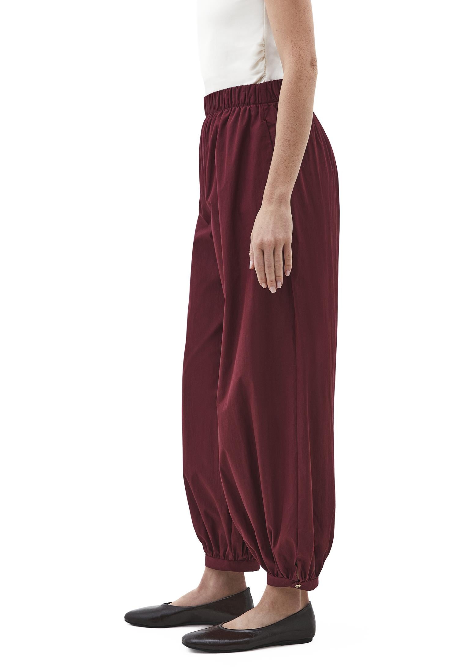 Jogger High Waist Long Trousers - WINDSOR WINE